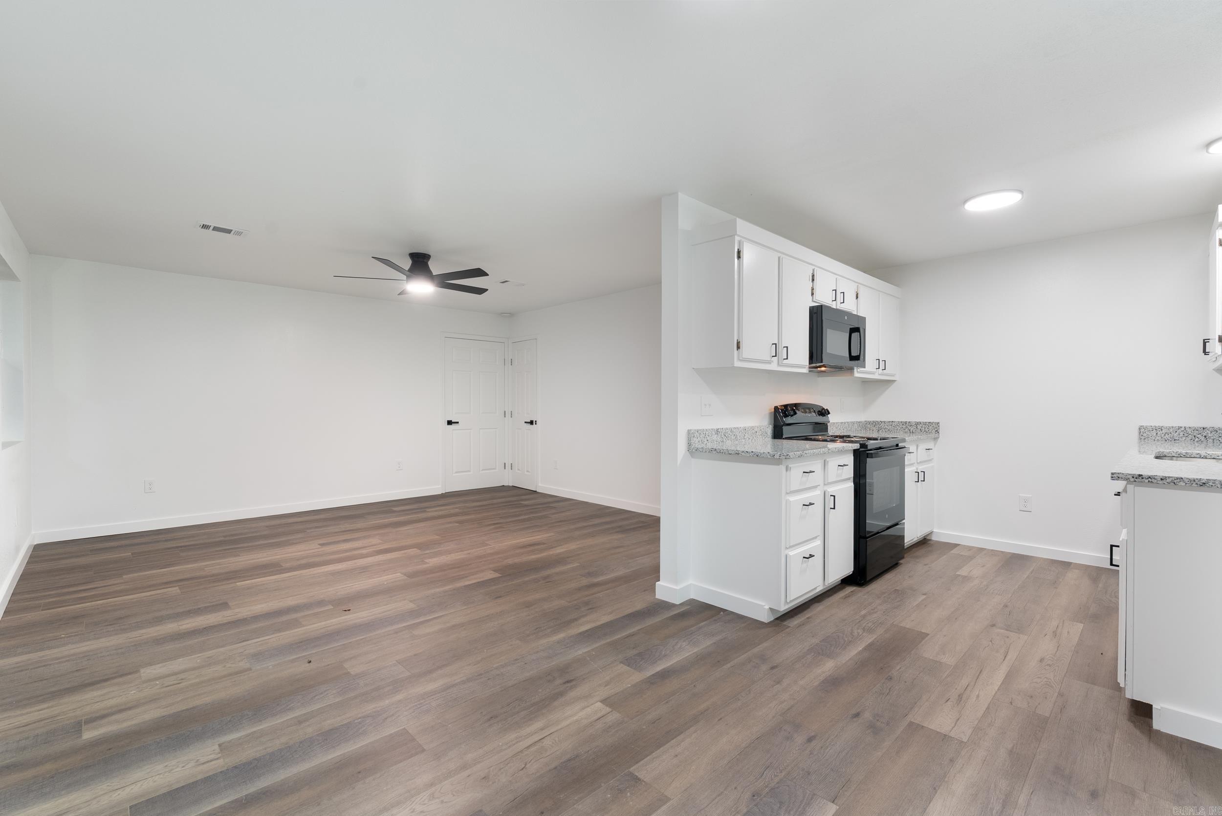 1016 Front  Newport, AR