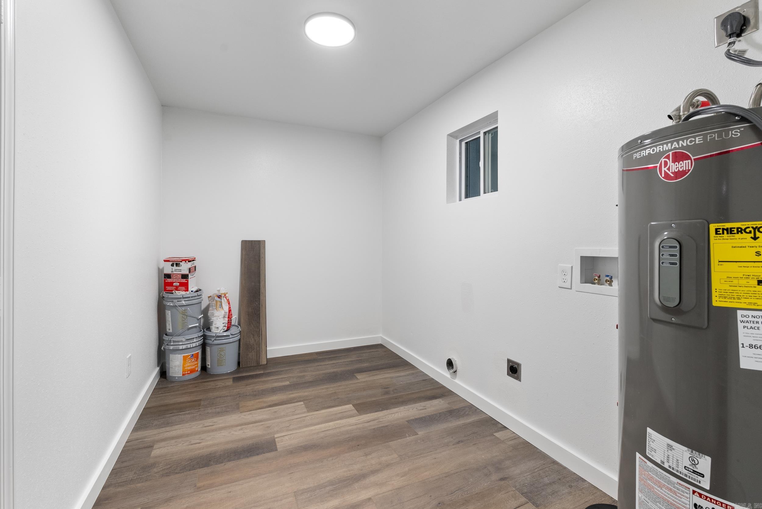 1016 Front  Newport, AR