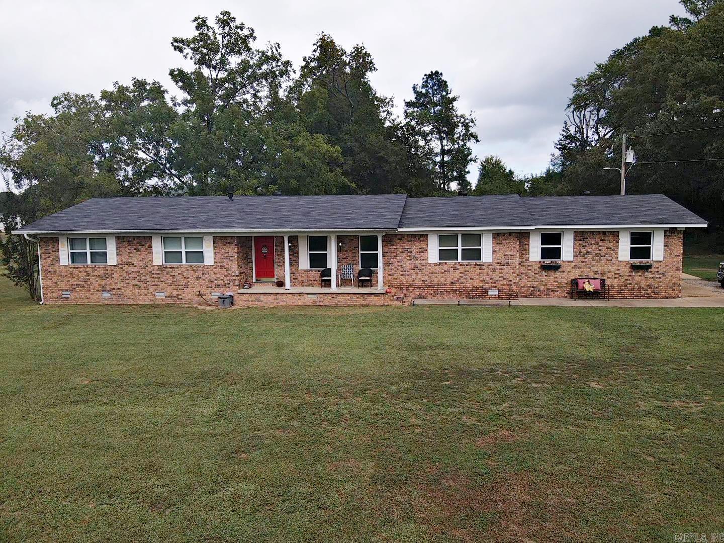 15582 84 Highway Bismarck, AR 71929