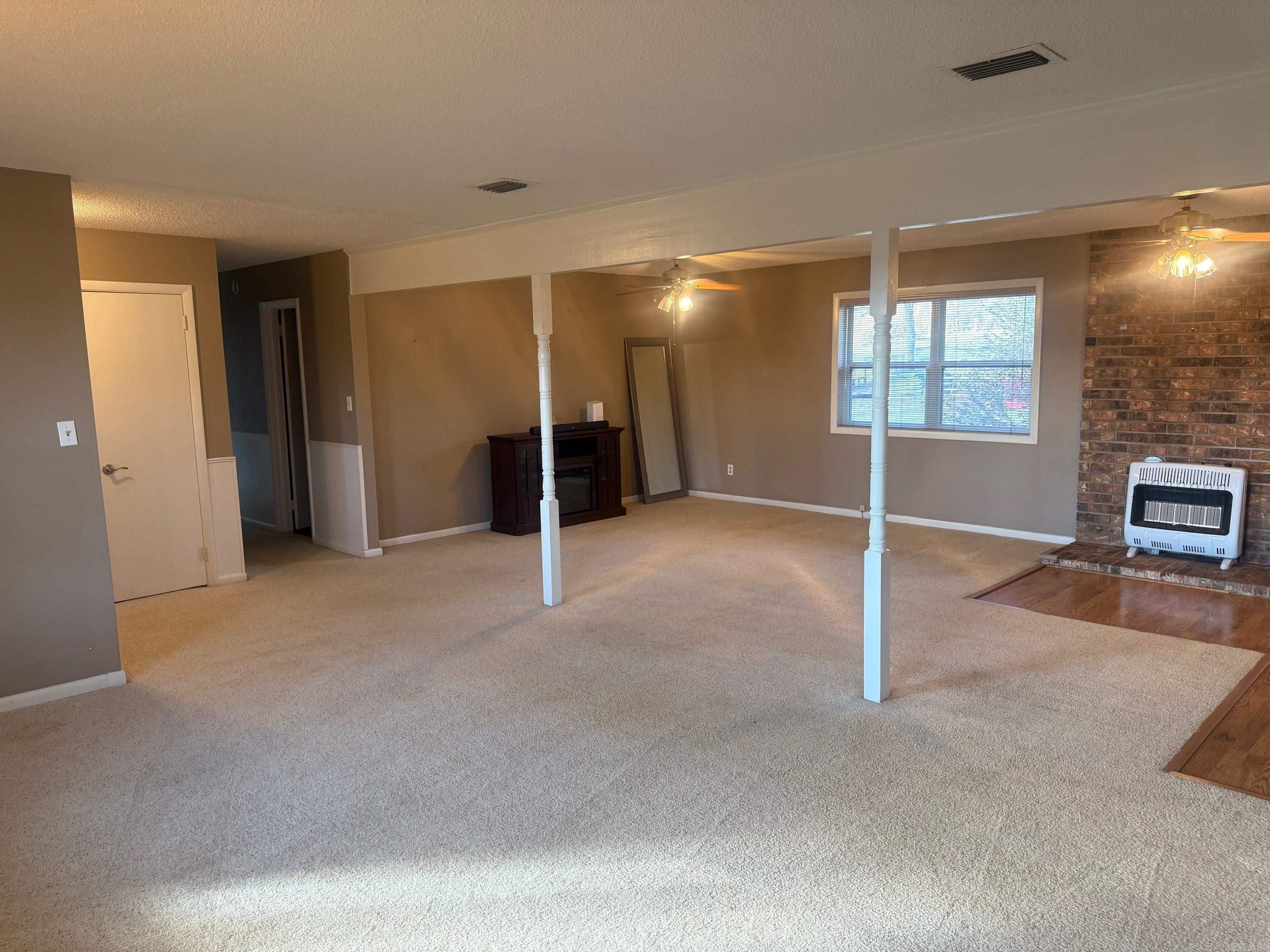 15582 84 Highway Bismarck, AR 71929