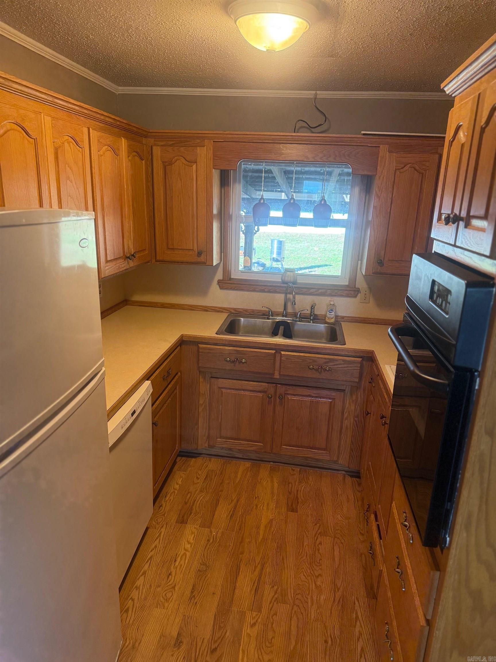 15582 84 Highway Bismarck, AR 71929