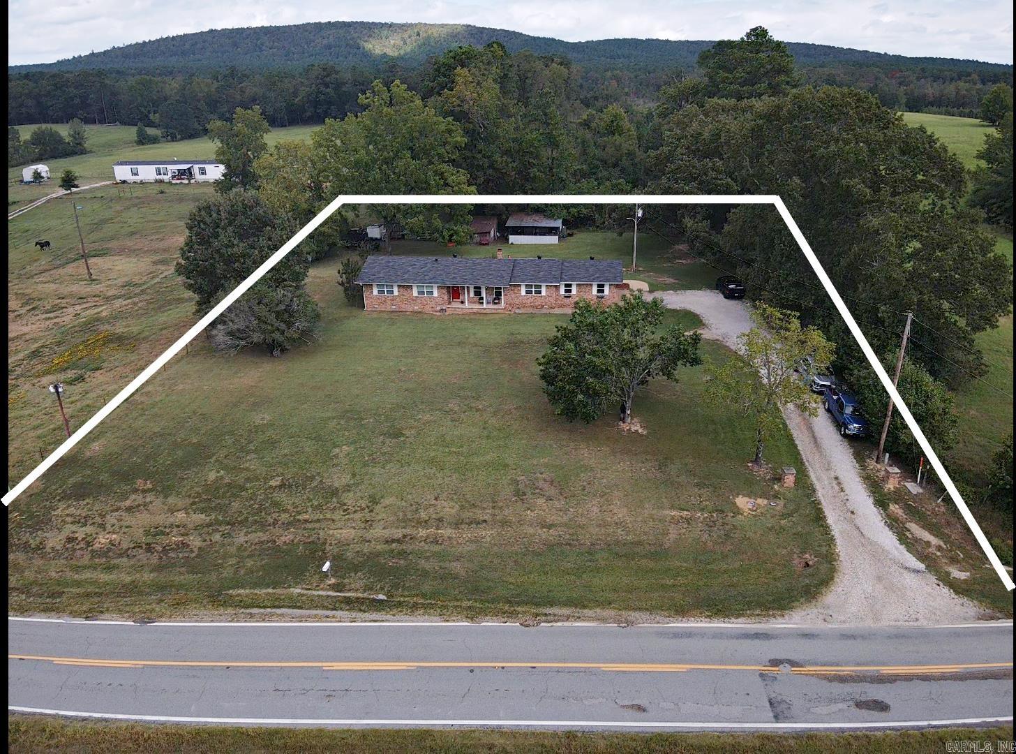 15582 84 Highway Bismarck, AR 71929