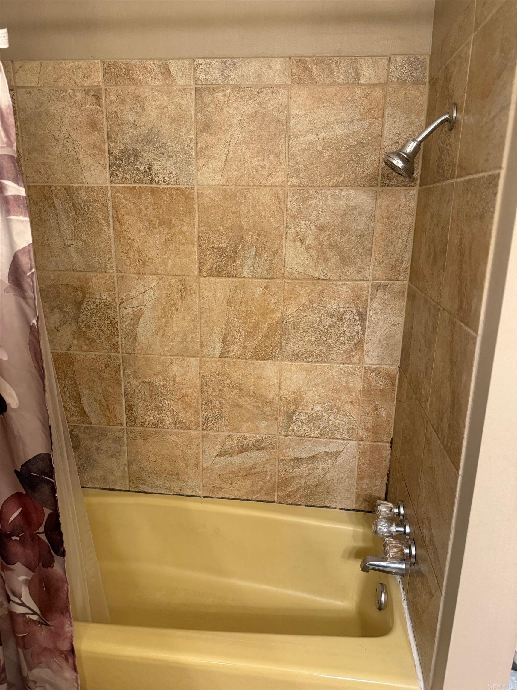 15582 84 Highway Bismarck, AR 71929