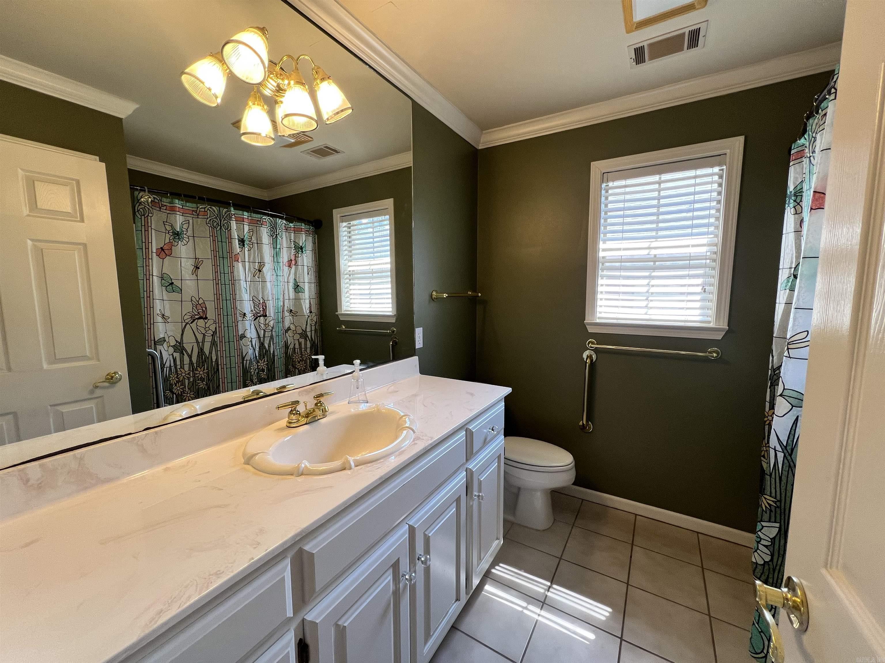 3032 Overcup  Sherwood, AR