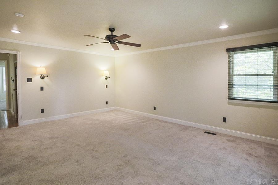 5709 N Cedar Street North Little Rock, AR 72116