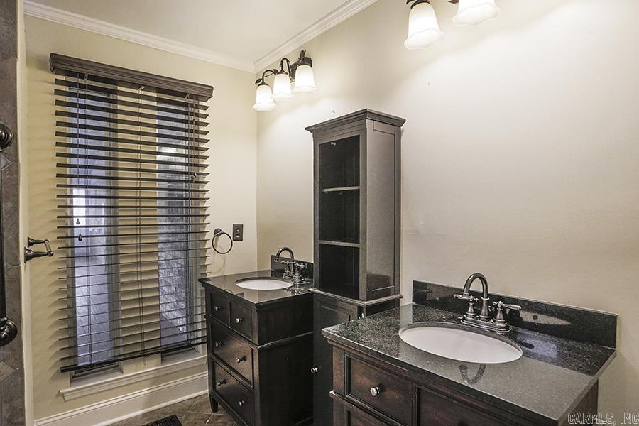 5709 N Cedar Street North Little Rock, AR 72116