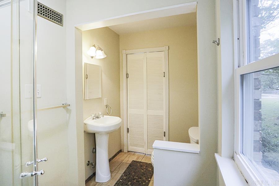 5709 N Cedar Street North Little Rock, AR 72116