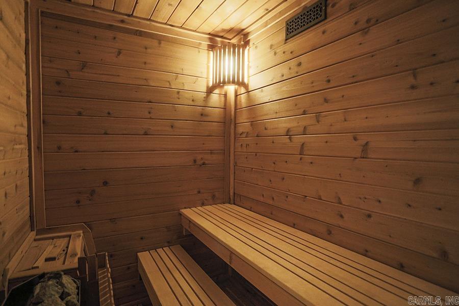 5709 N Cedar Street North Little Rock, AR 72116