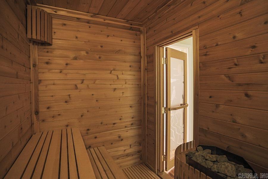 5709 N Cedar Street North Little Rock, AR 72116