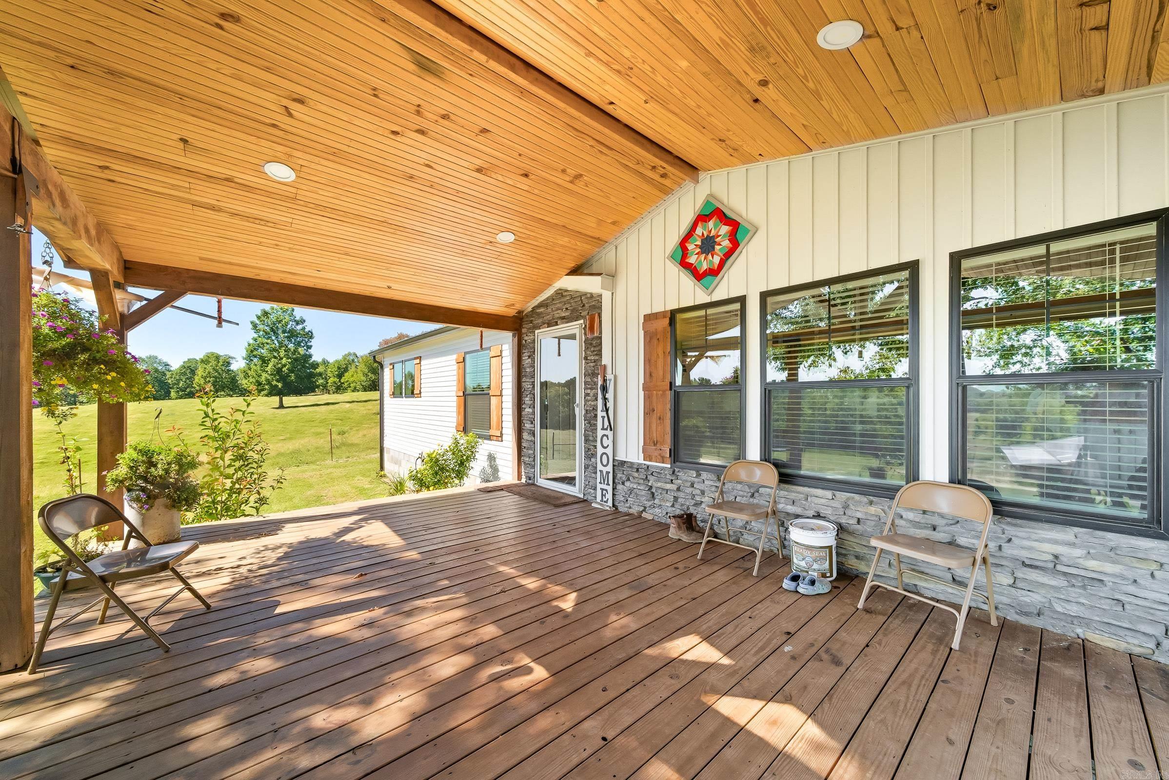 665 Hwy 246  Umpire, AR