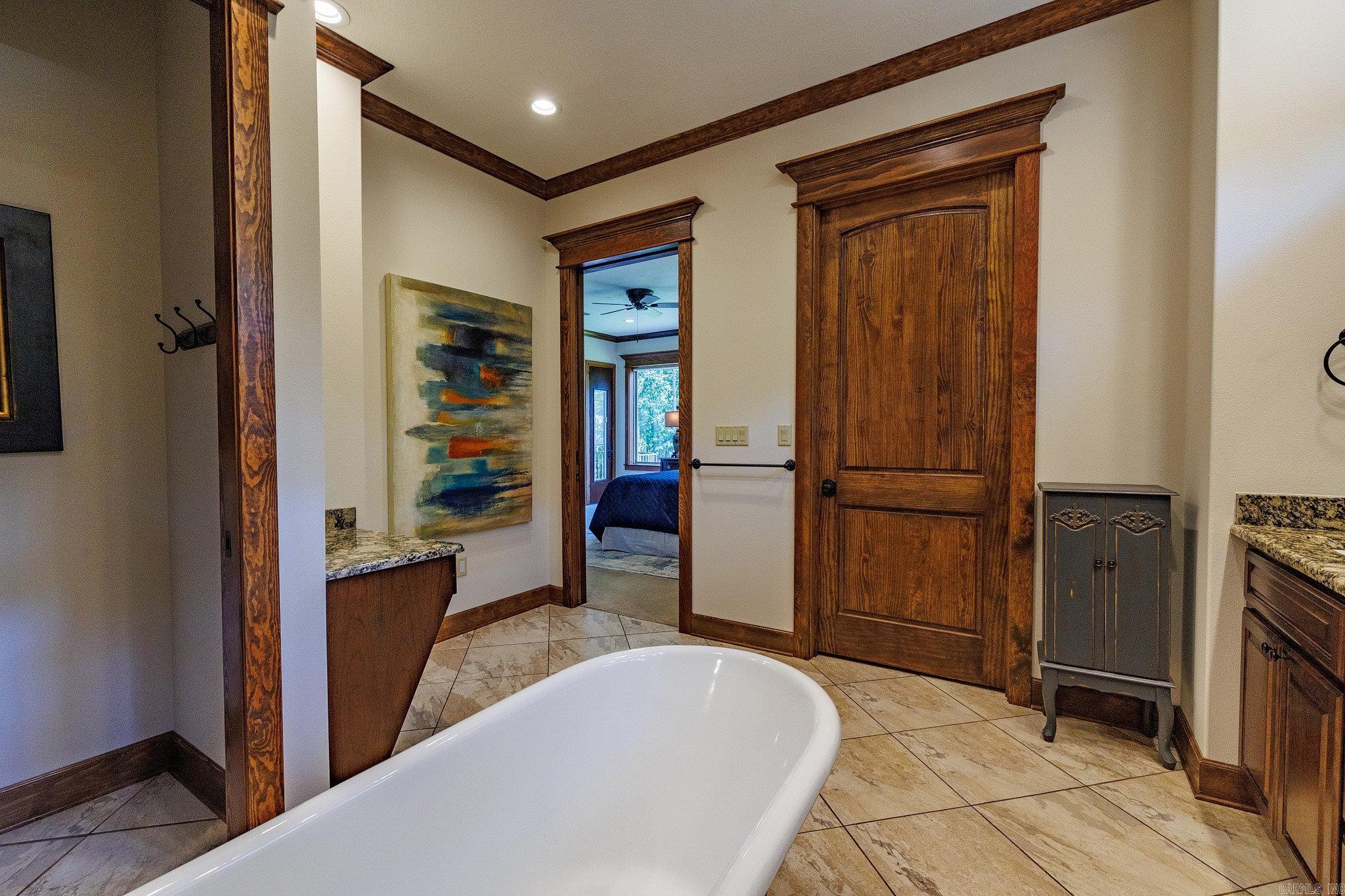 1155 Mountain Ridge Rd  Batesville, AR