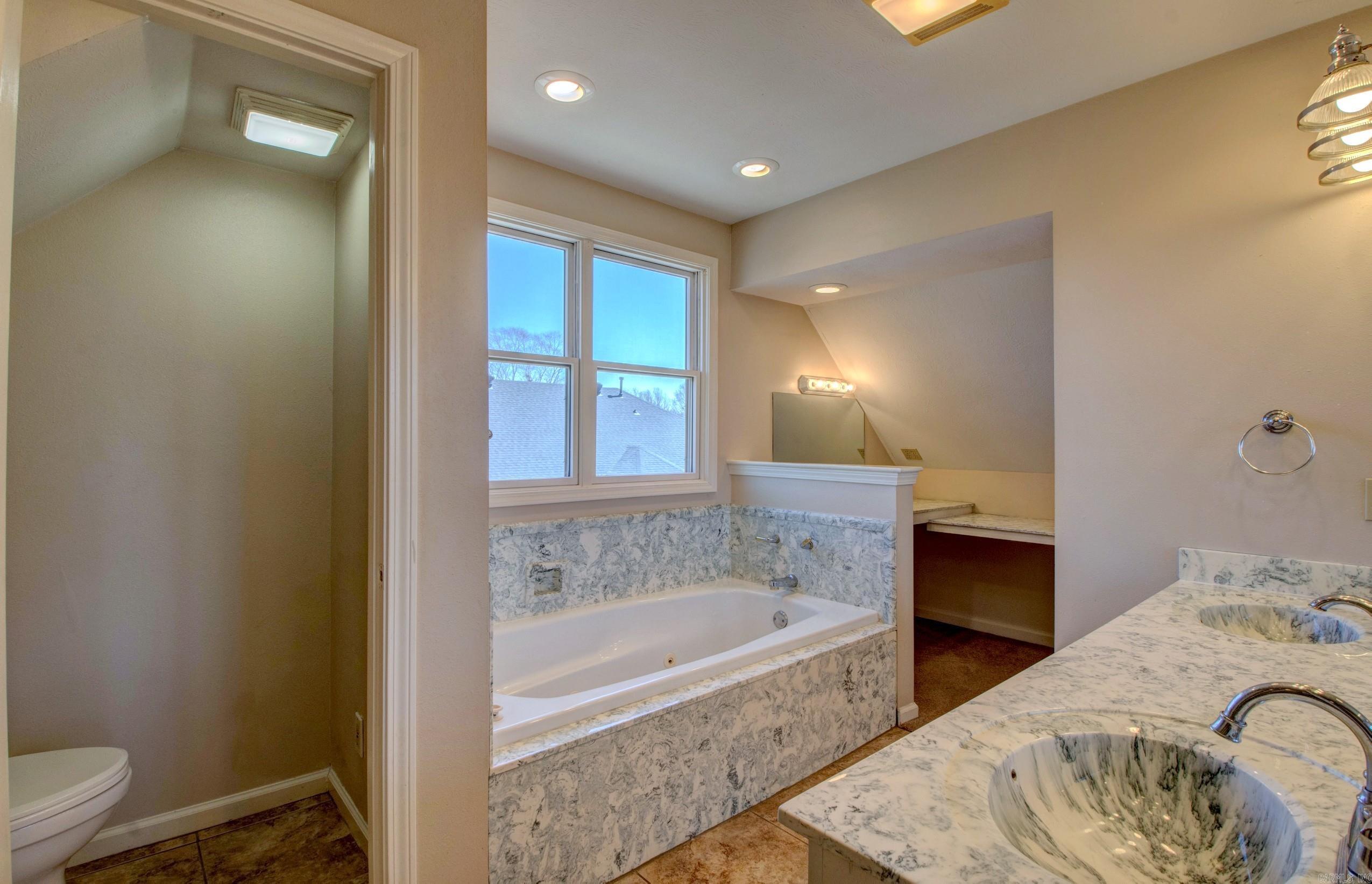 3720 Monarch Cove Conway, AR 72034