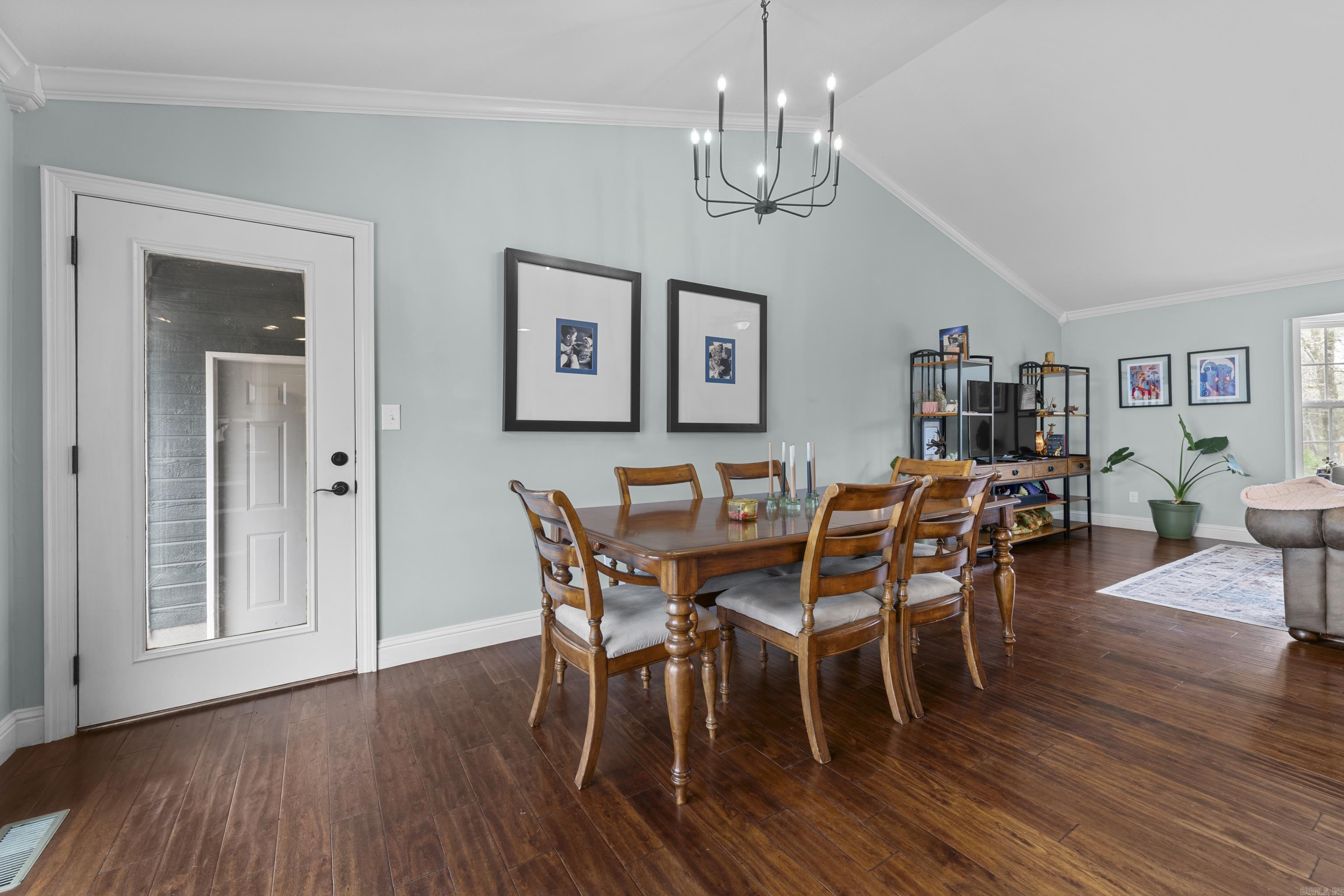 9 Robinwood Cove  Dr. Heber Springs, AR 72543