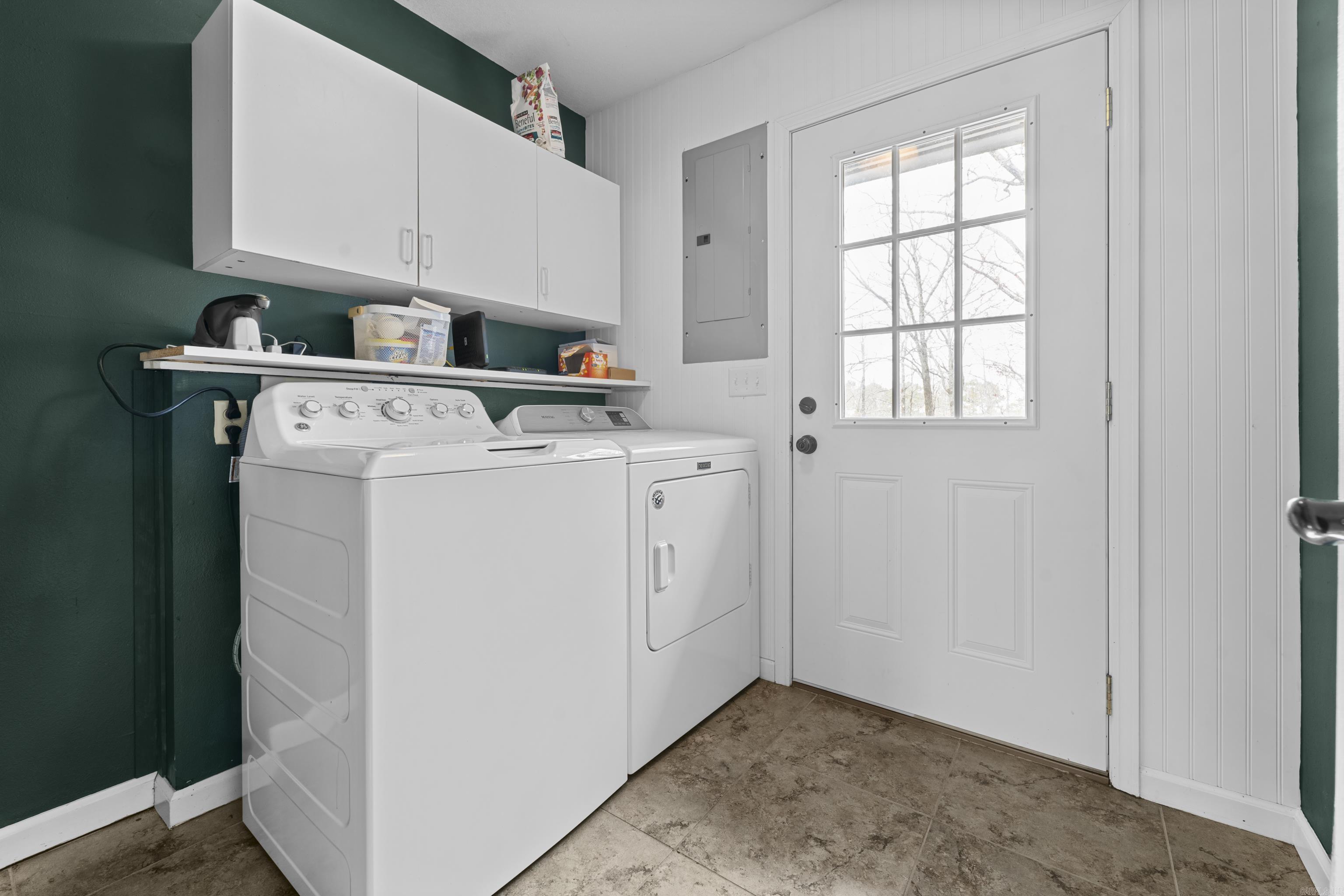 9 Robinwood Cove  Dr. Heber Springs, AR 72543