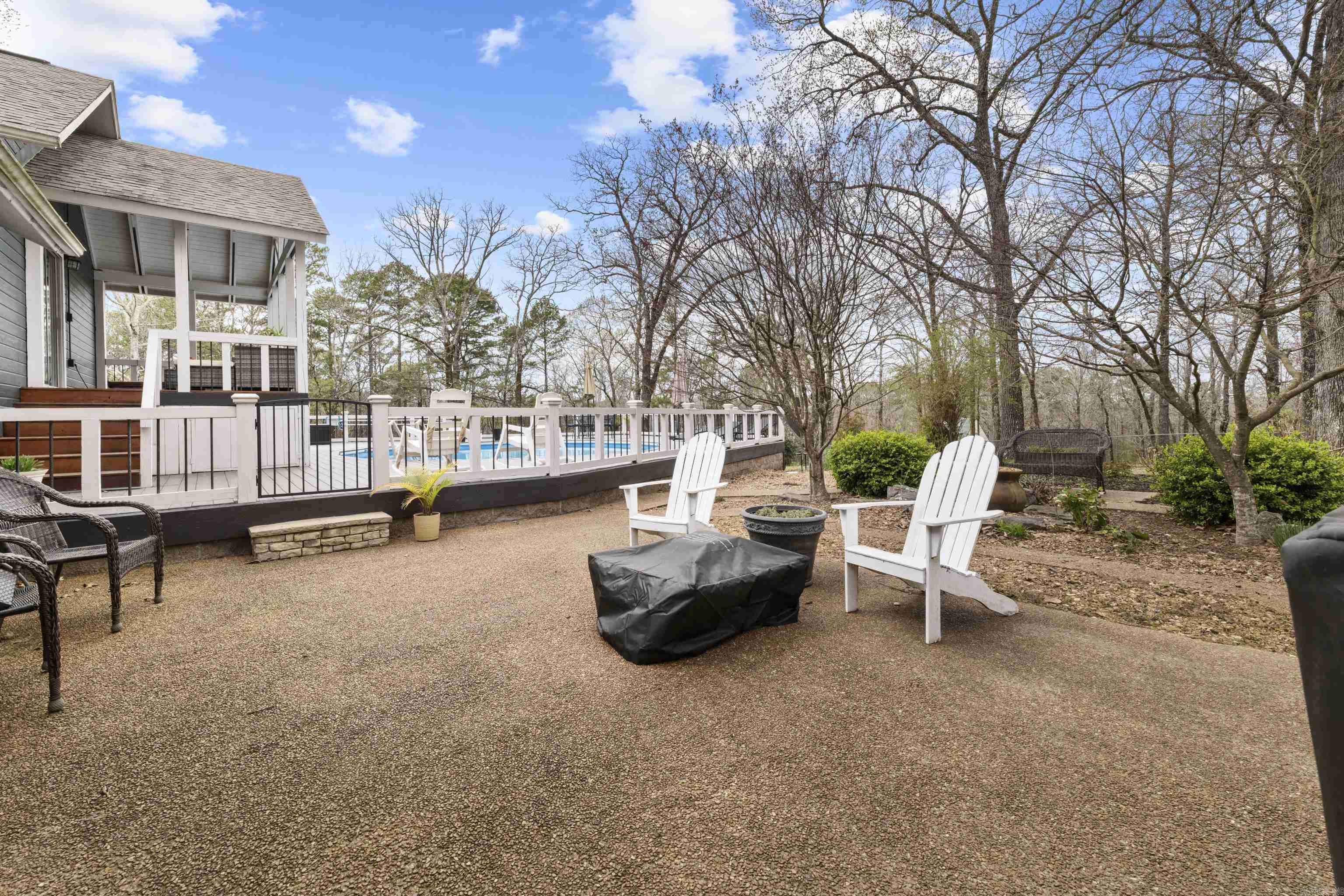 9 Robinwood Cove  Dr. Heber Springs, AR 72543