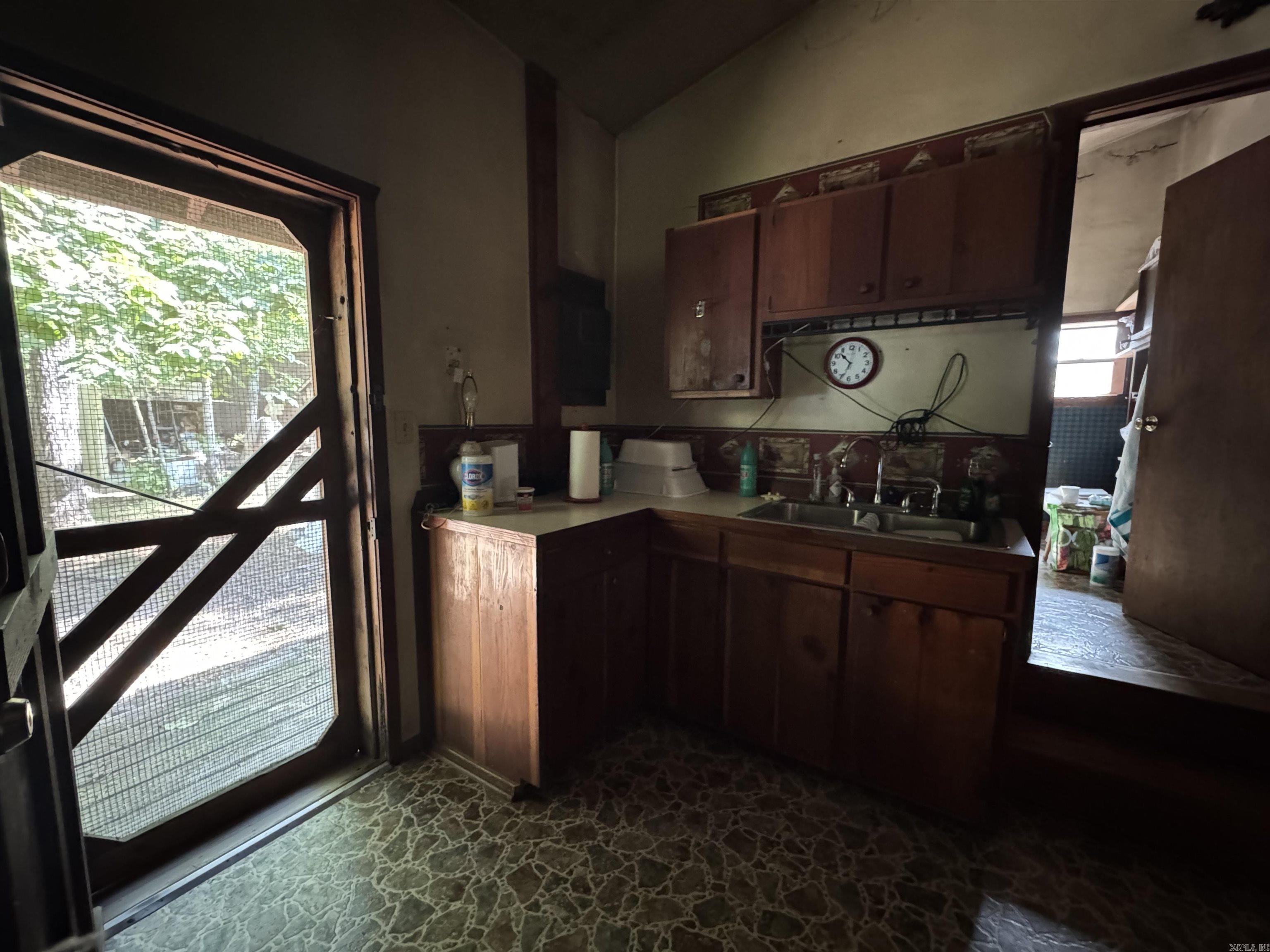 4004 Brock  Clinton, AR