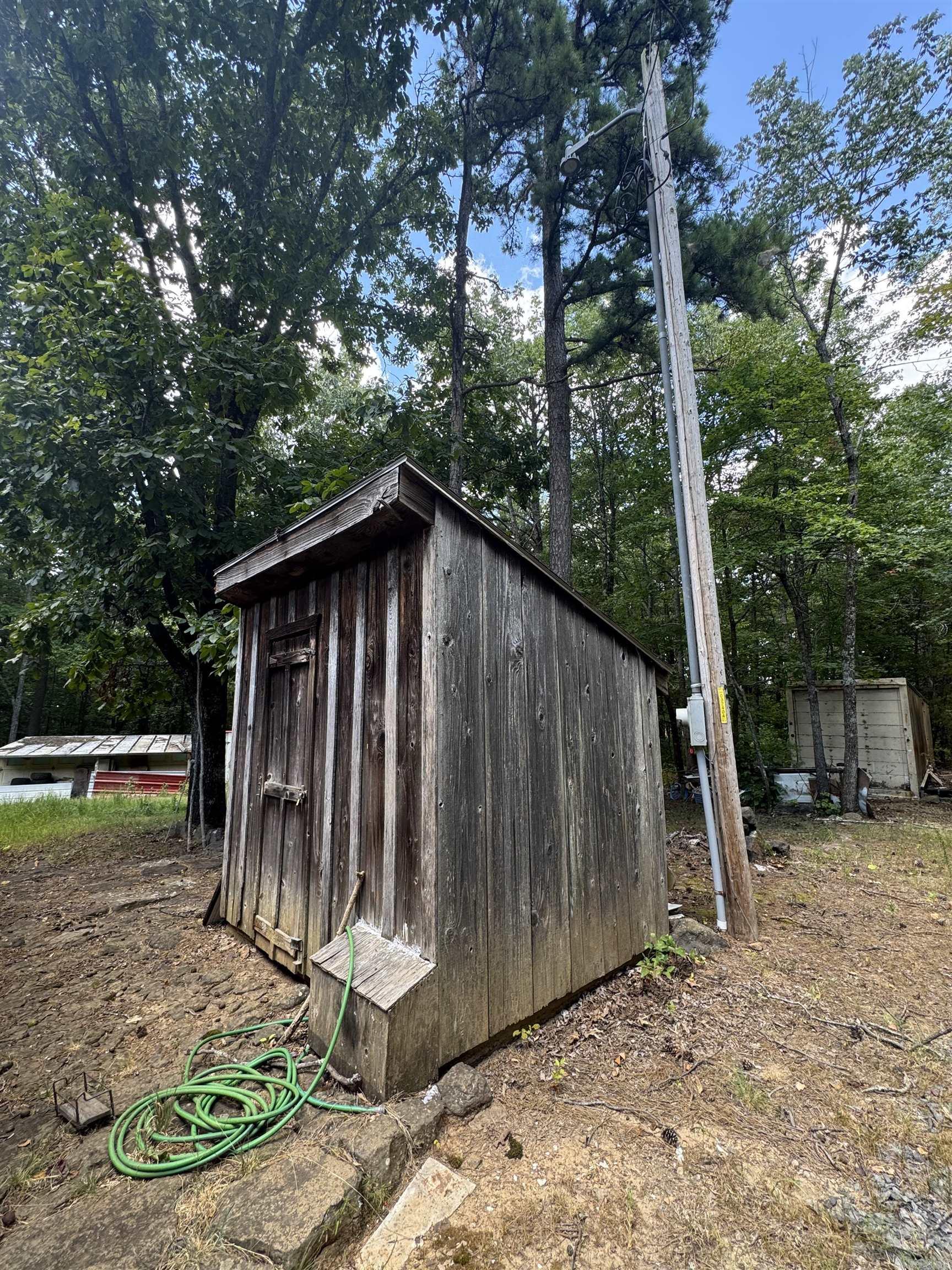 4004 Brock  Clinton, AR