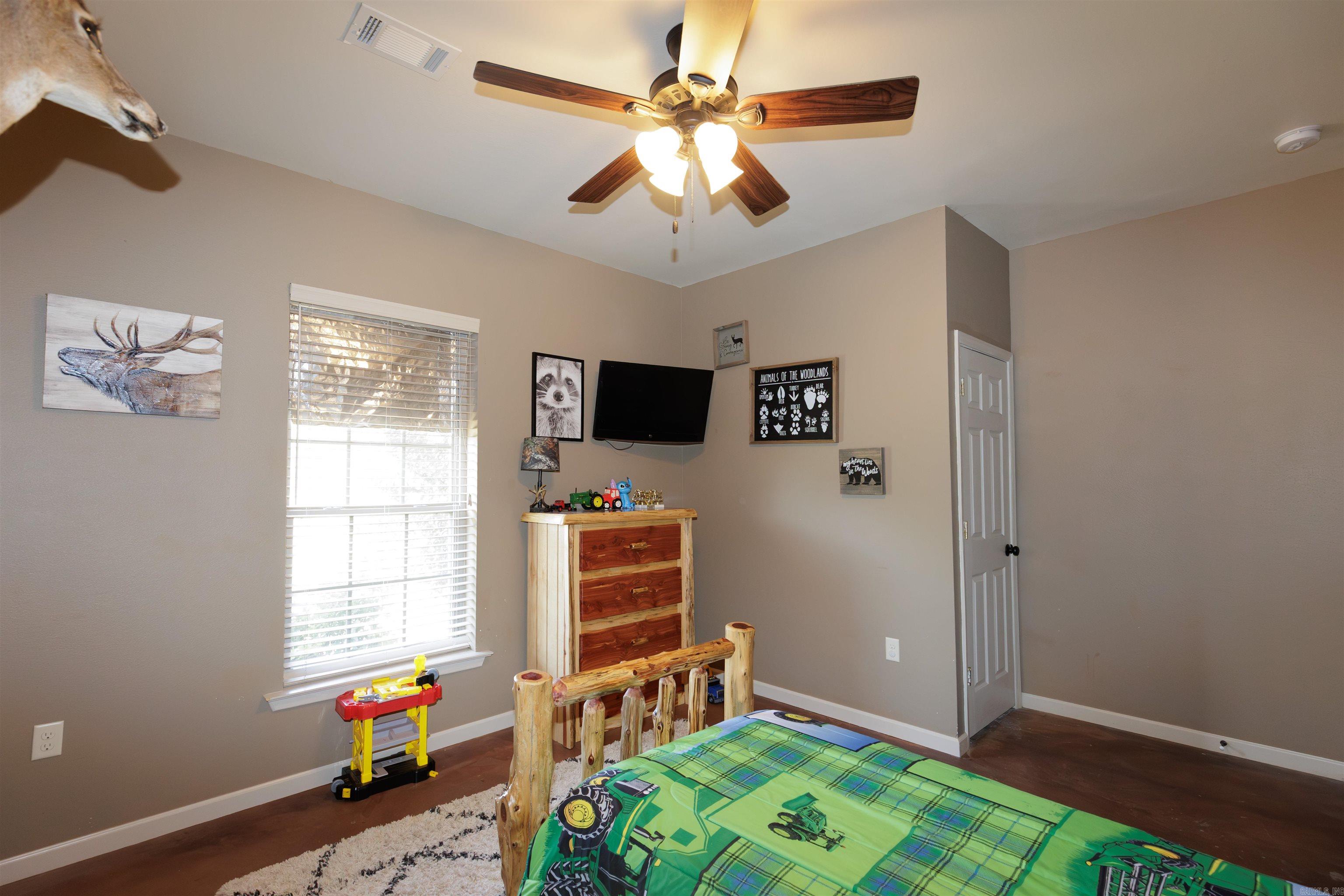 65 Wallace Bridge Road Perryville, AR 72126