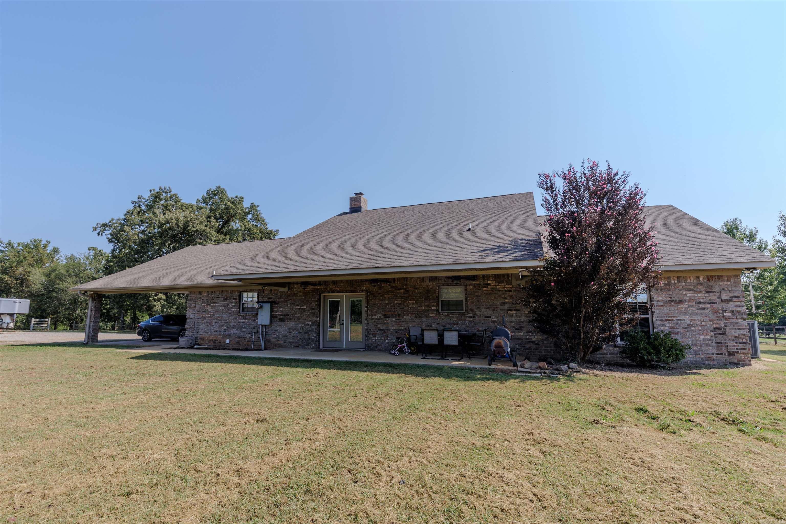 65 Wallace Bridge Road Perryville, AR 72126