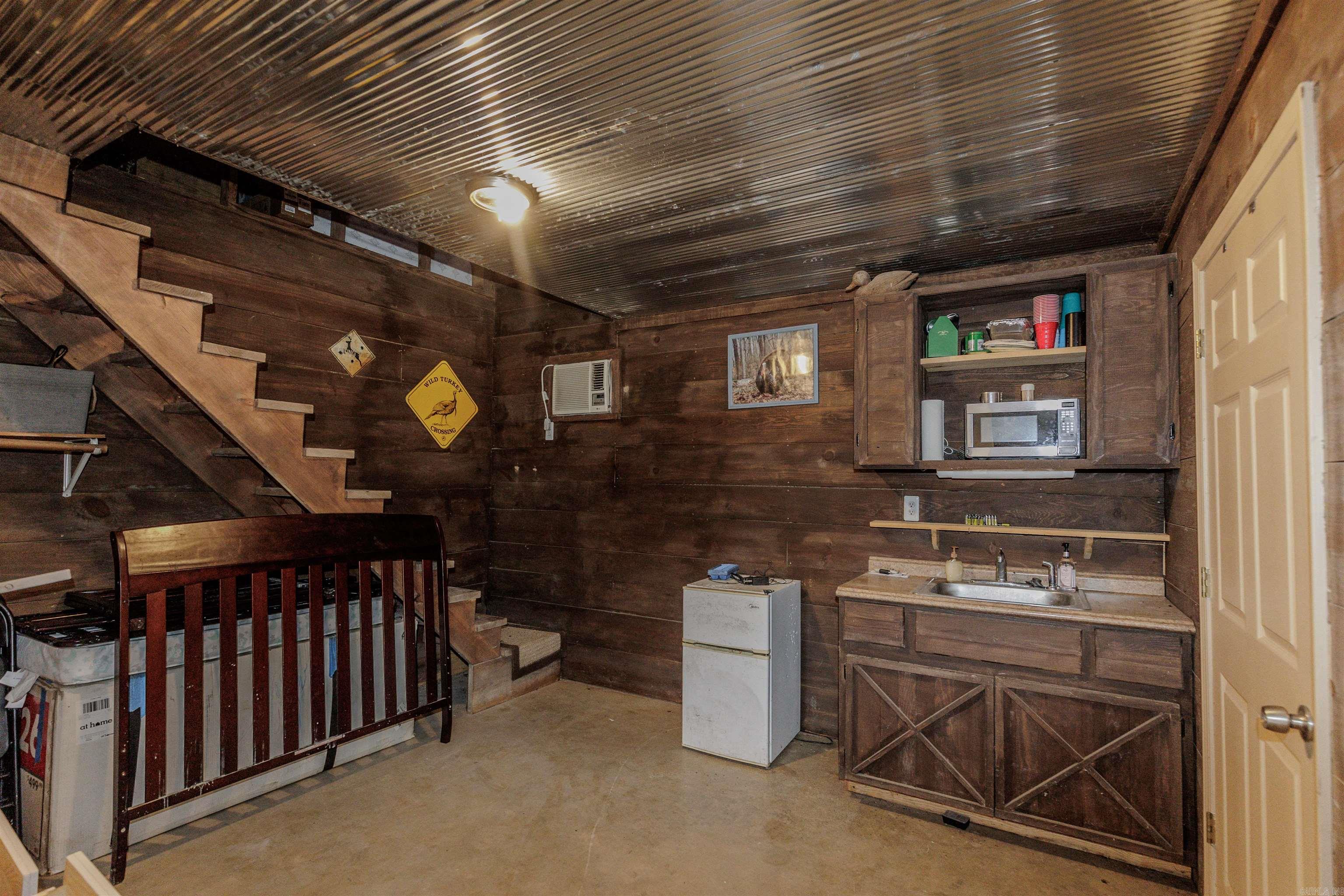 65 Wallace Bridge Road Perryville, AR 72126