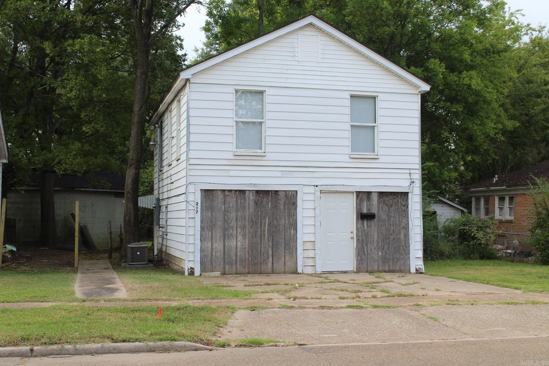 600 S Elm  Hope, AR