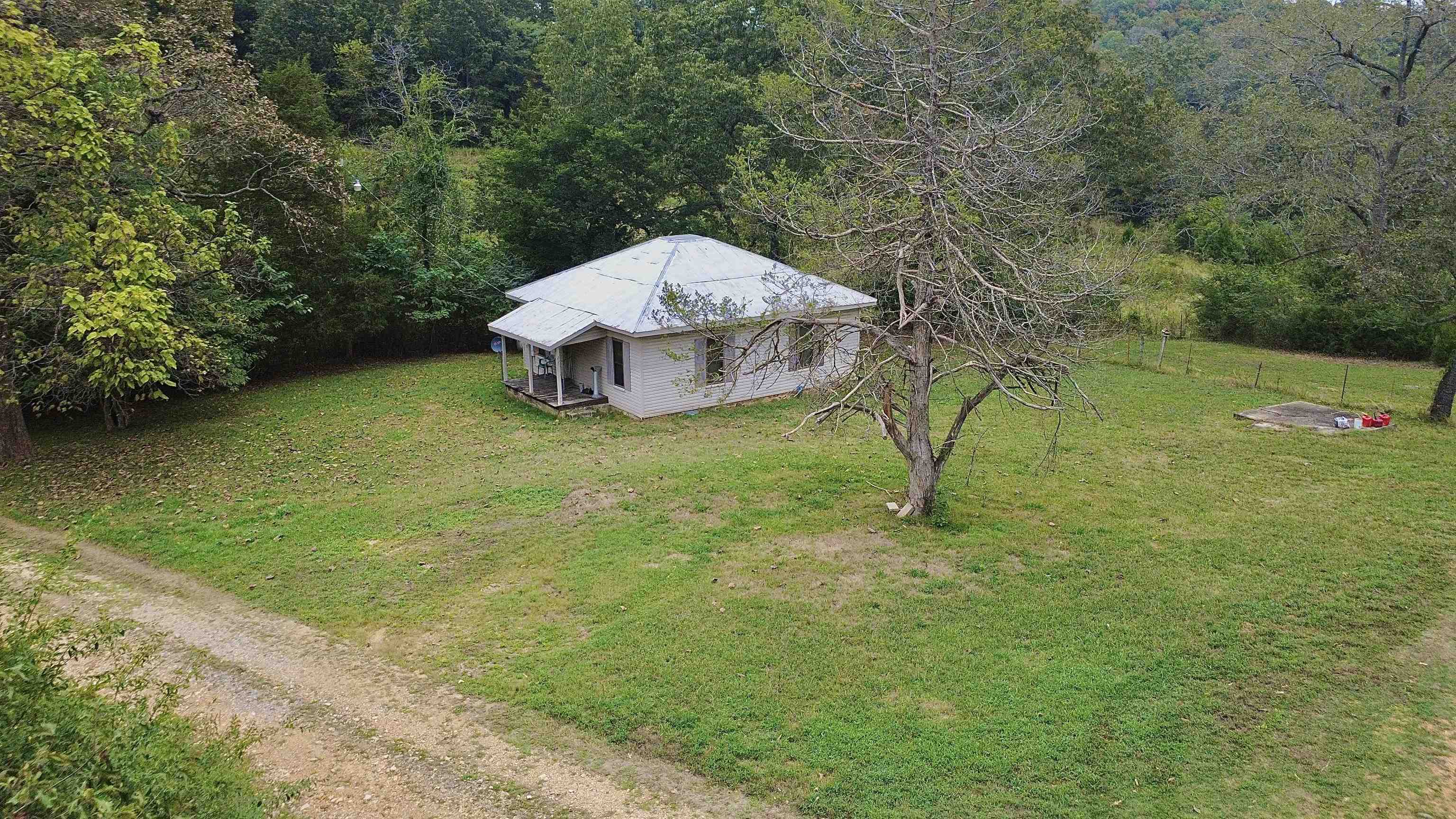 225 Claxton Loop Batesville, AR 72501