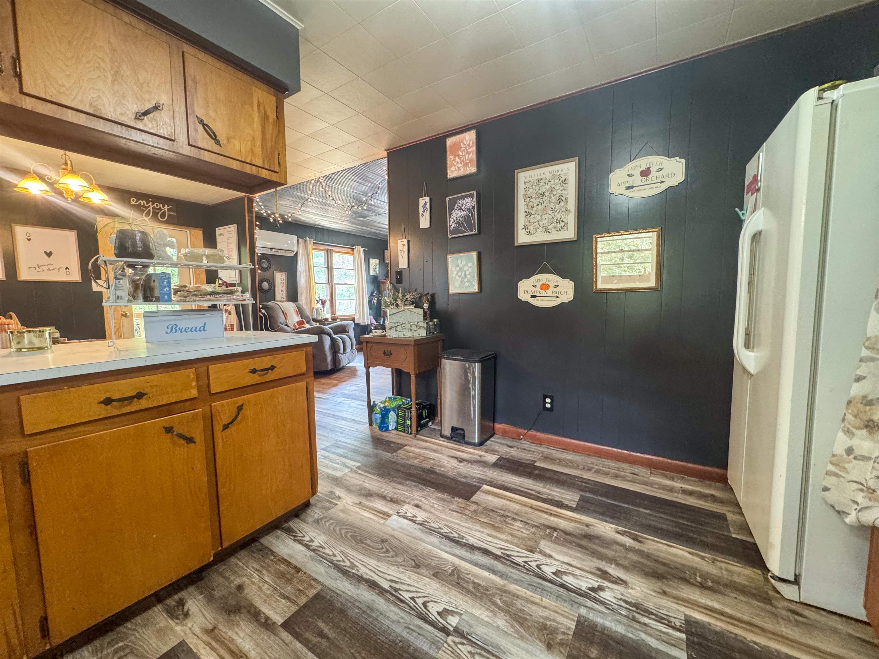 2541 Highway 62/412  Highland, AR