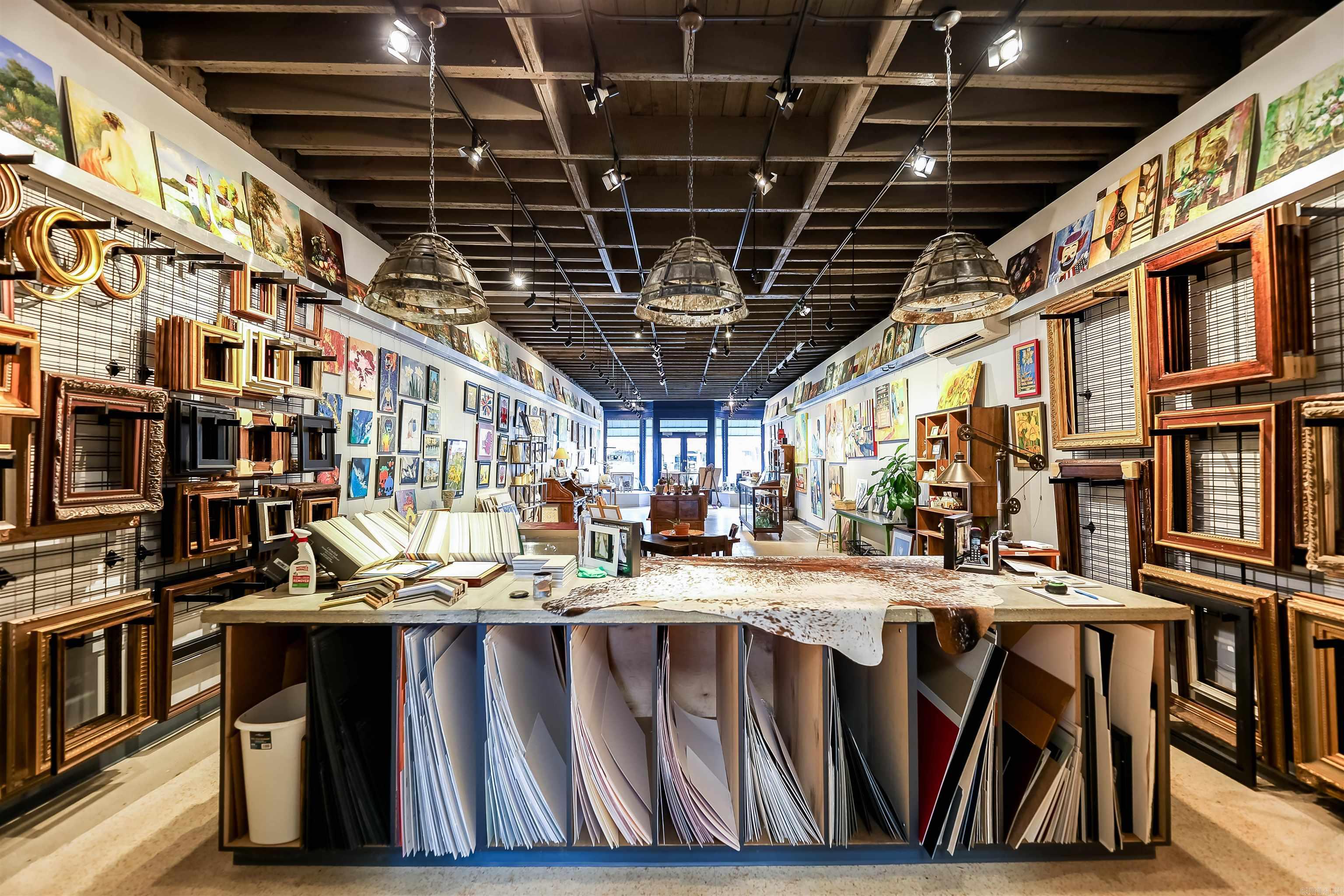 106 E Washington  Camden, AR