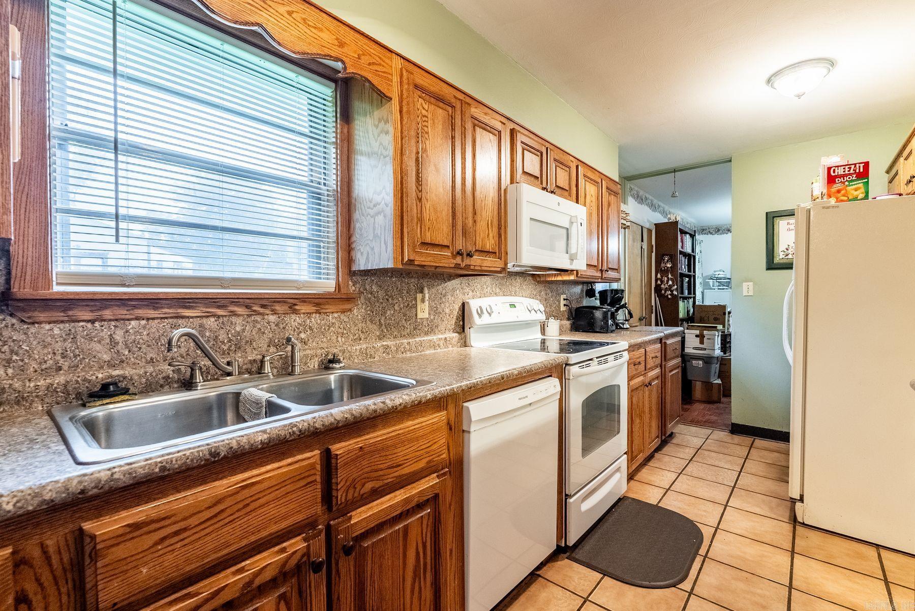 9 Phyllis Court Jacksonville, AR 72076