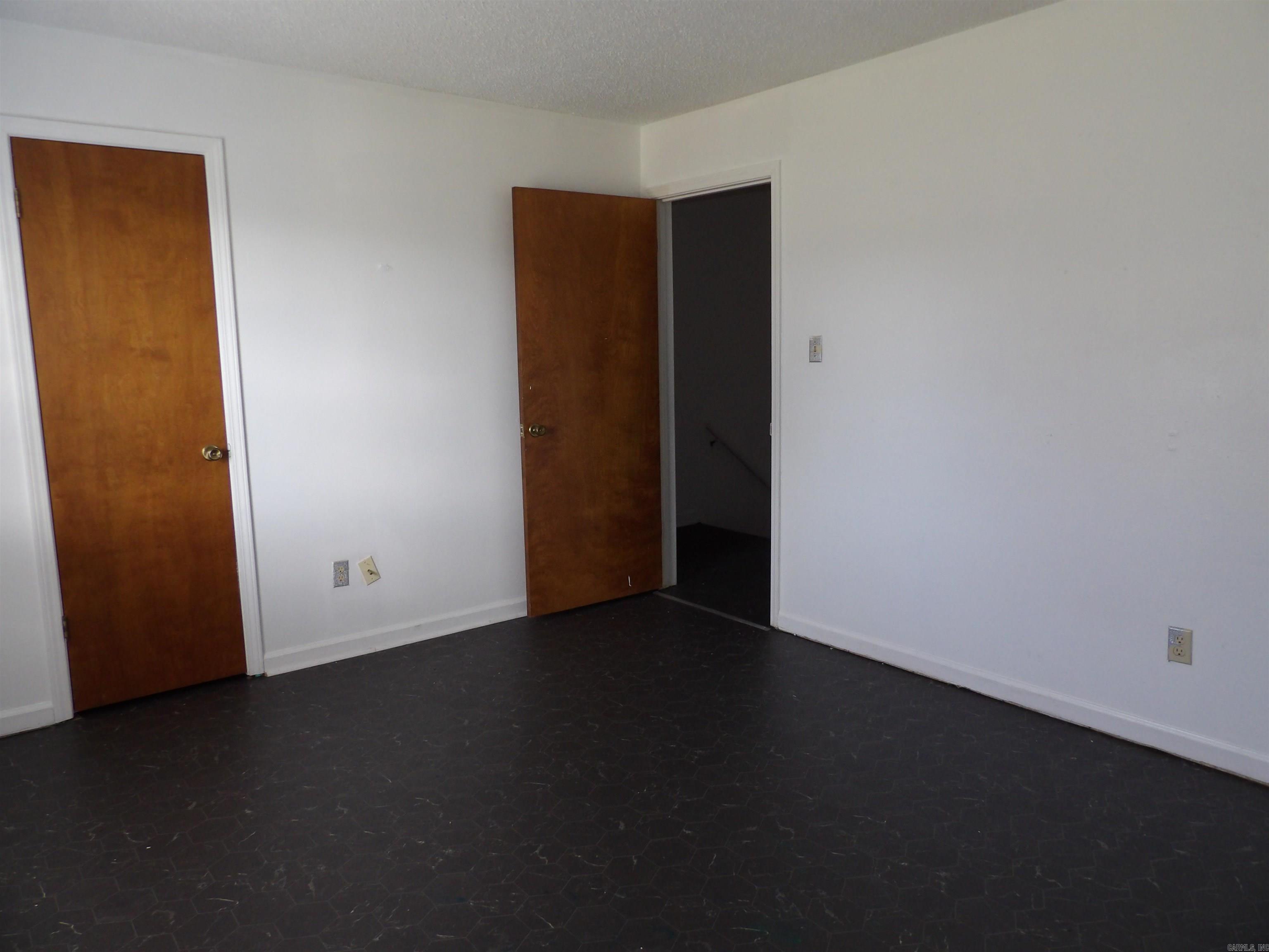 3200 S Olive  Pine Bluff, AR