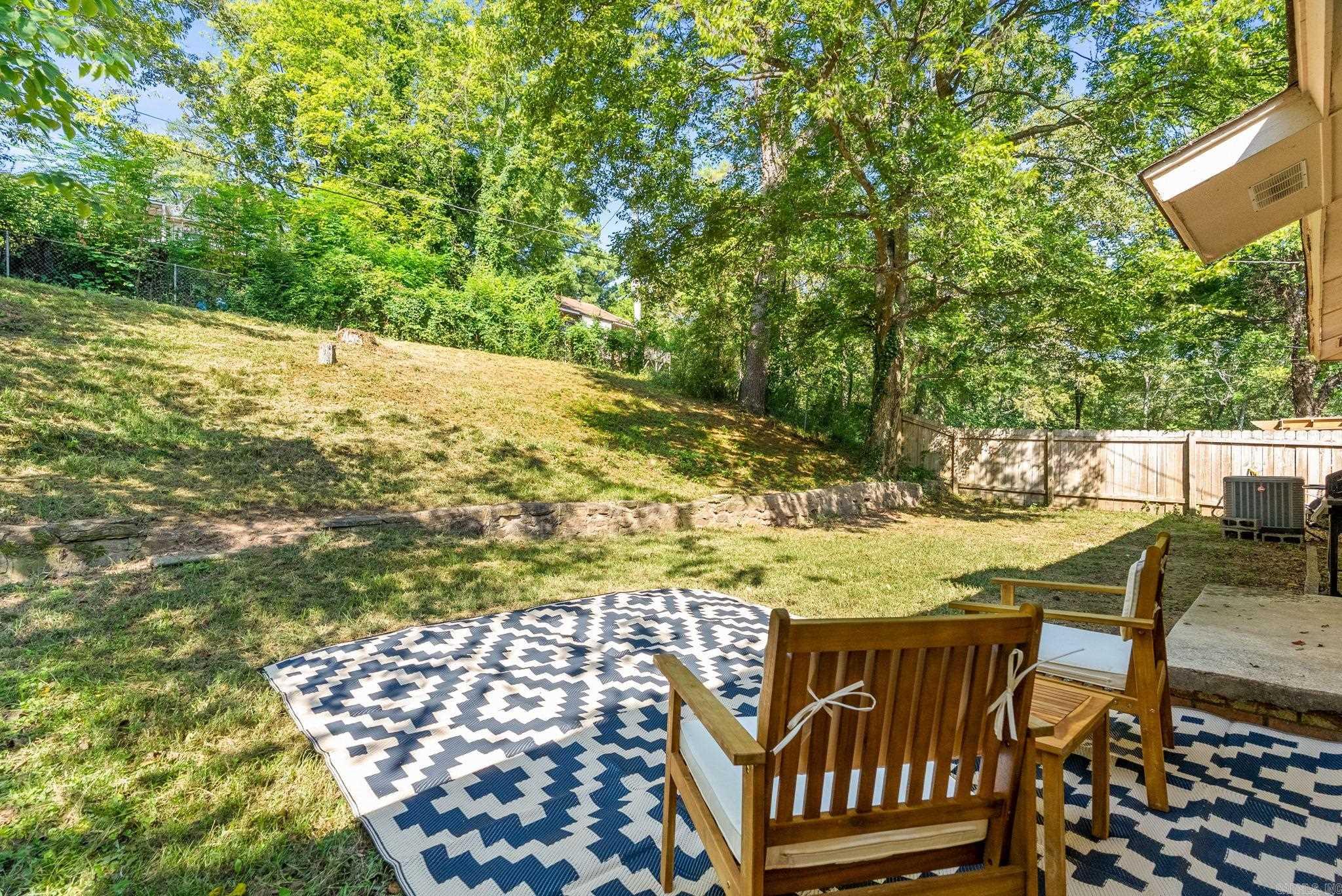 3901 N Cedar  North Little Rock, AR