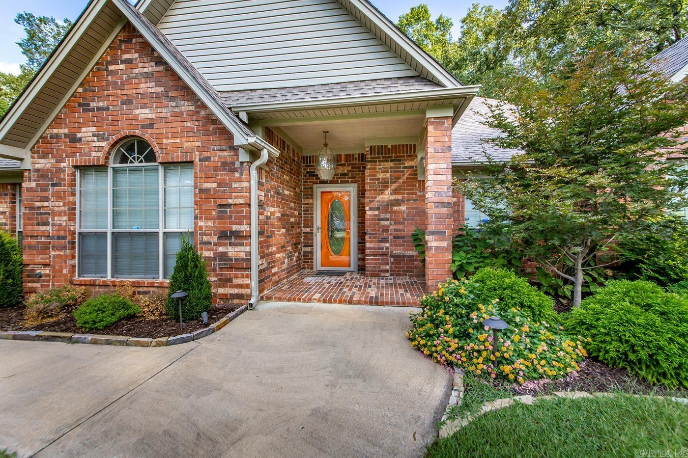 1560 Lawson Oaks Drive Little Rock, AR 72210