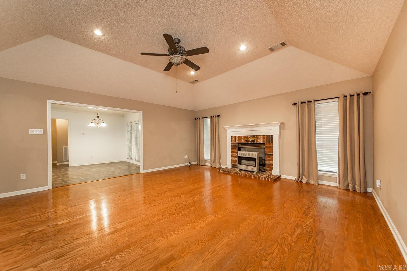 1560 Lawson Oaks Drive Little Rock, AR 72210