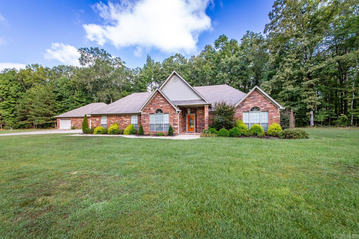 1560 Lawson Oaks Drive Little Rock, AR 72210