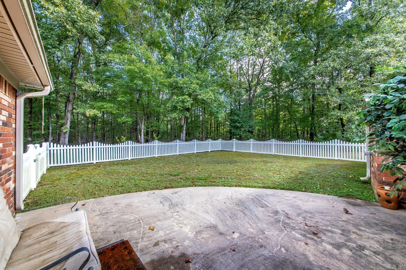 1560 Lawson Oaks Drive Little Rock, AR 72210