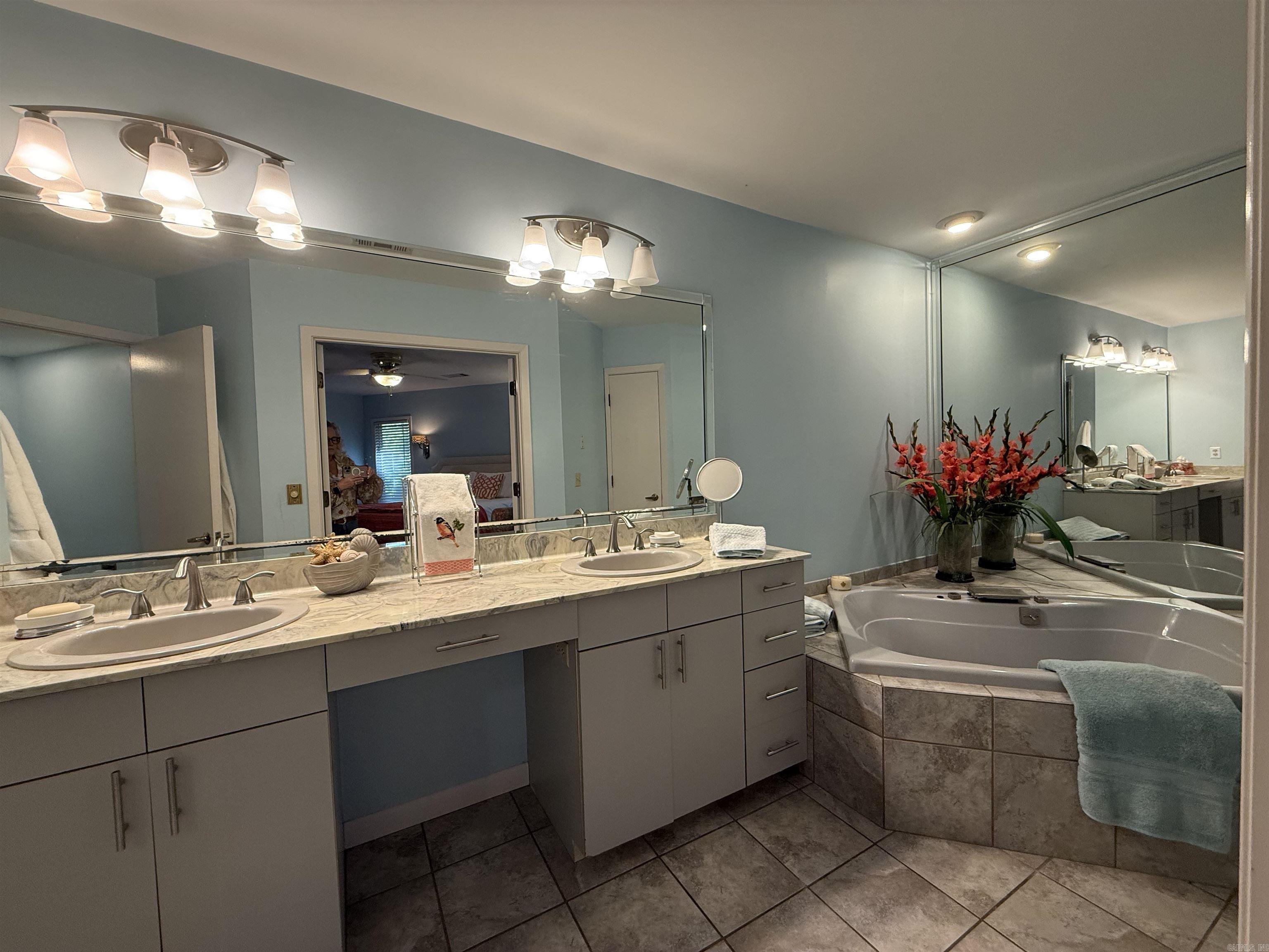 917 Calvert Cv Forrest City, AR 72335