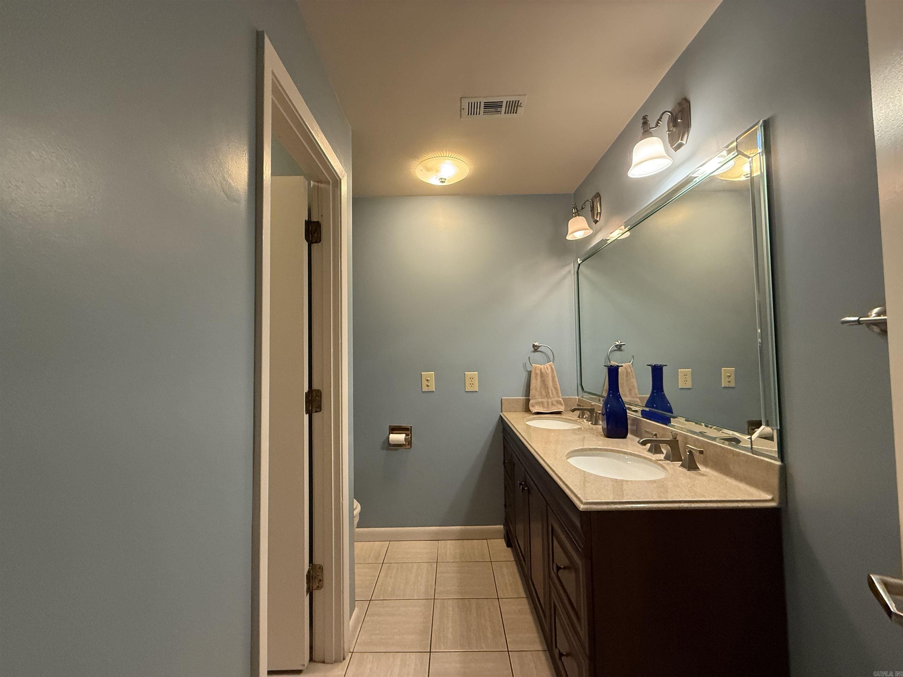 917 Calvert Cv Forrest City, AR 72335