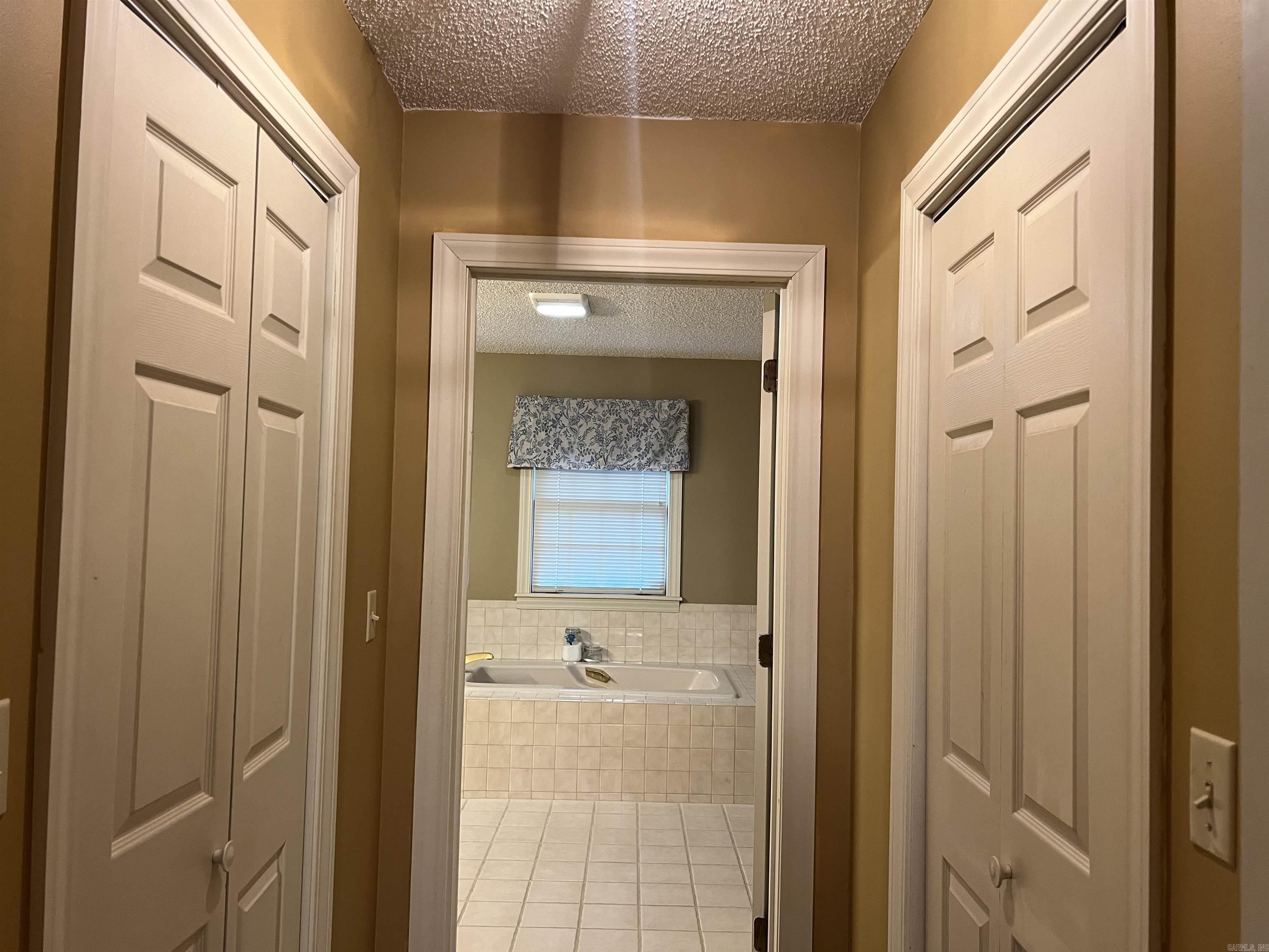 1201 Boastwood White Hall, AR 71602