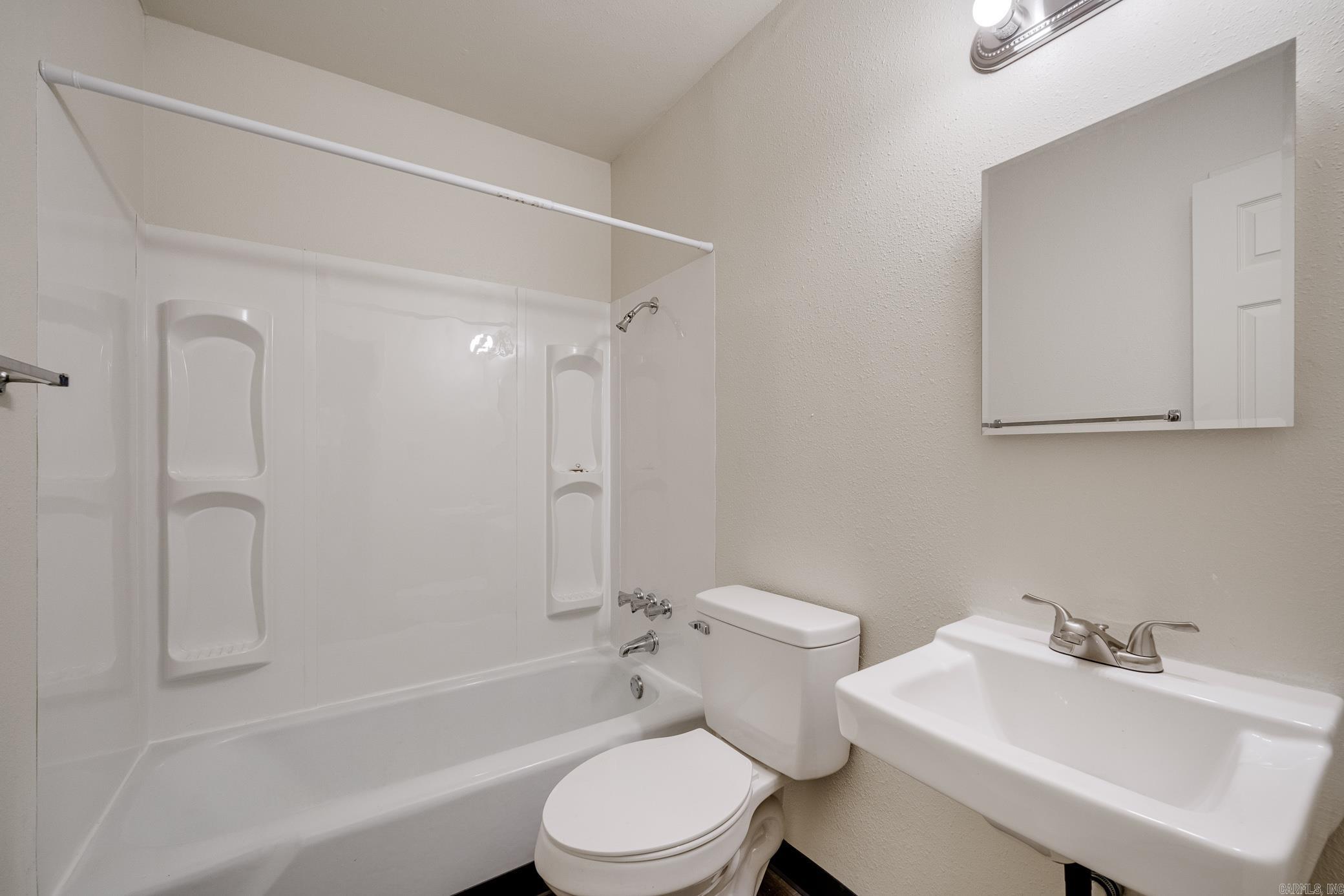 300 W Harding, #312  Morrilton, AR