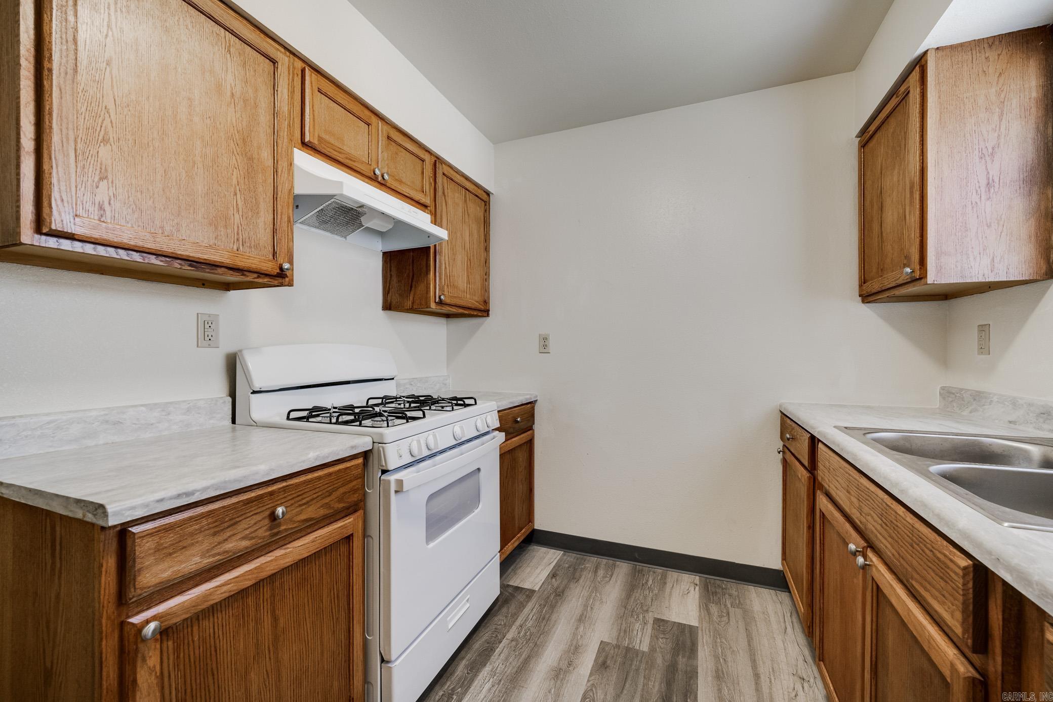 300 W Harding, #312  Morrilton, AR