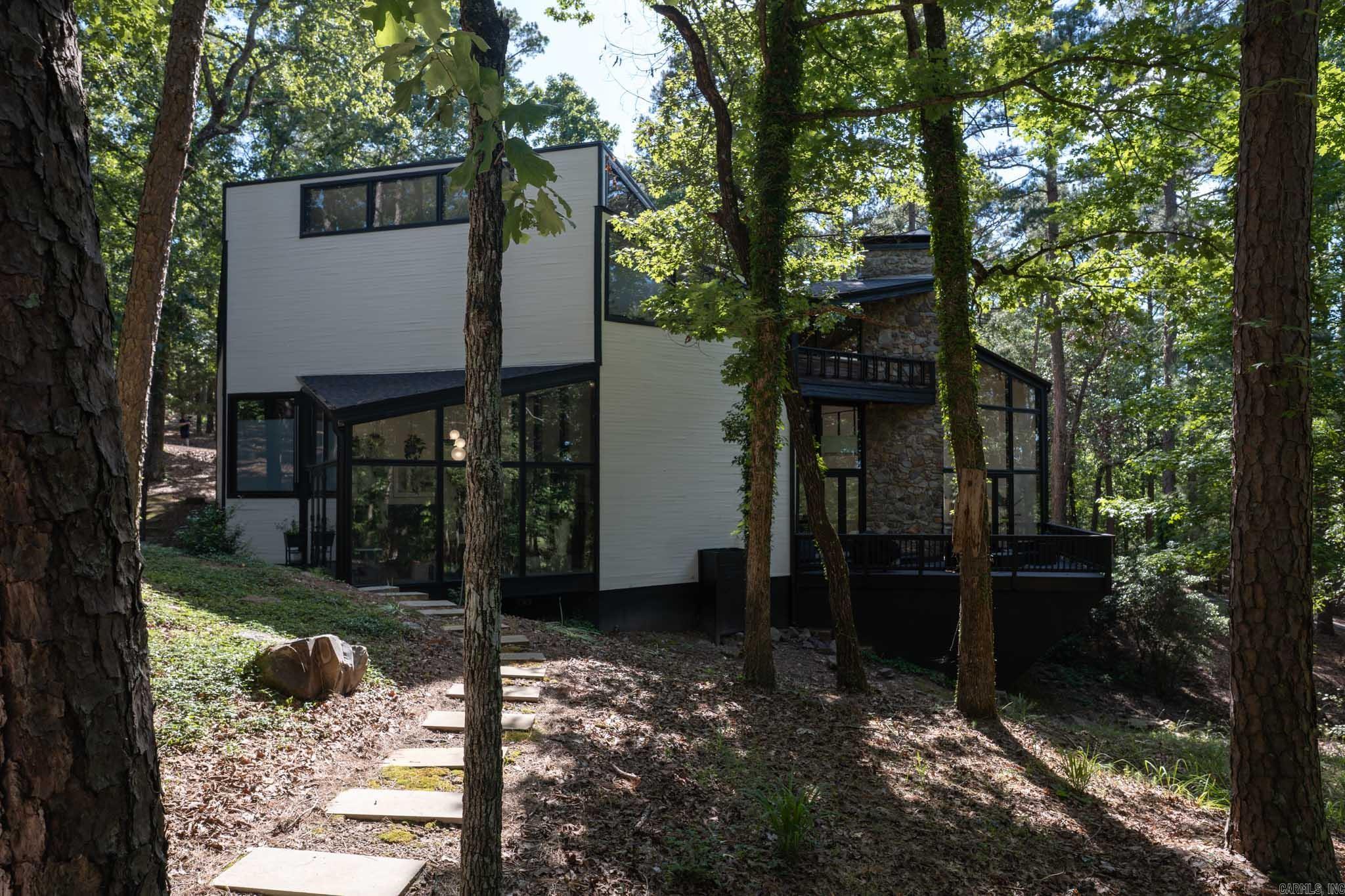 10119 Garrison Road  Little Rock, AR