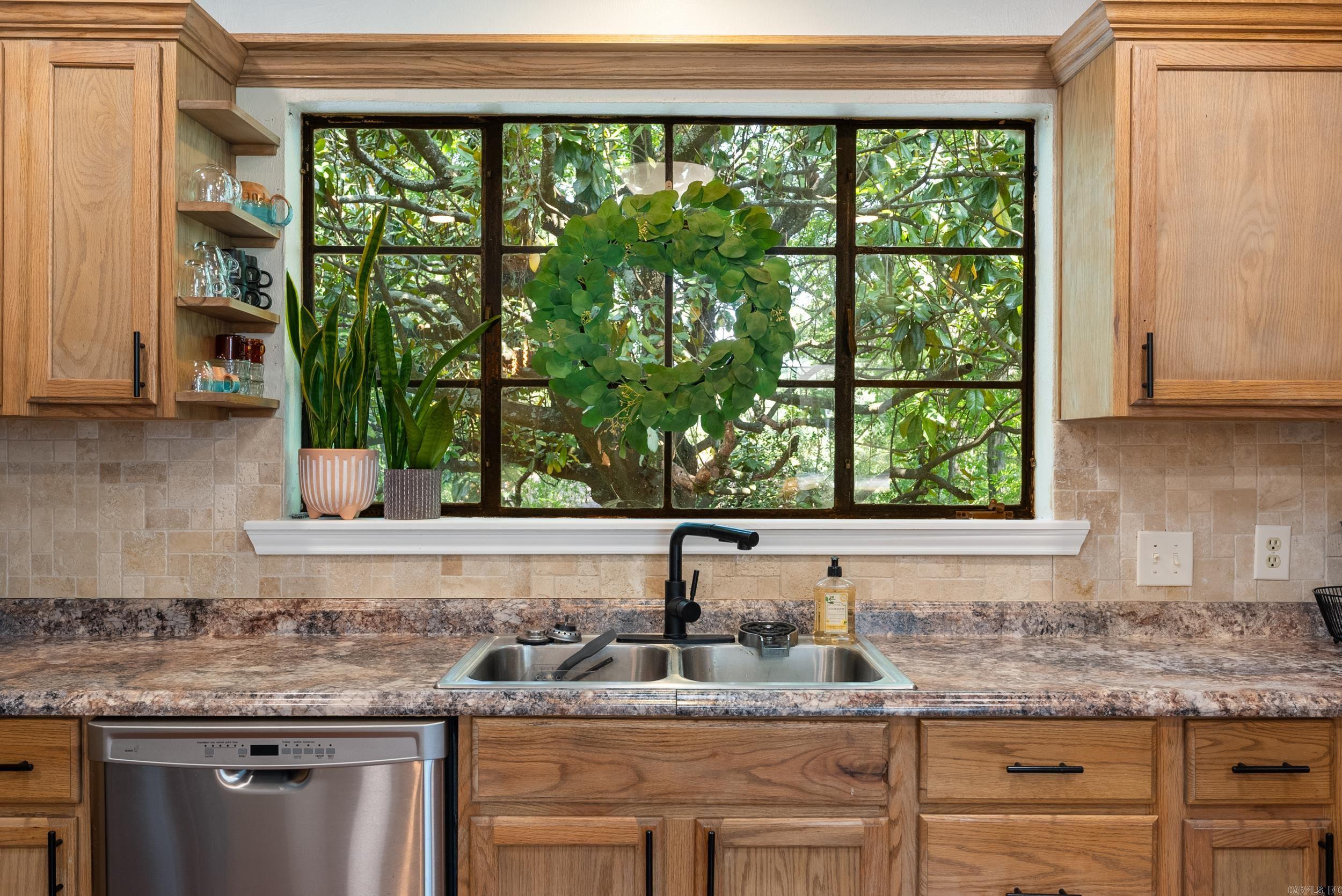 4508 Lakeview Road North Little Rock, AR 72116