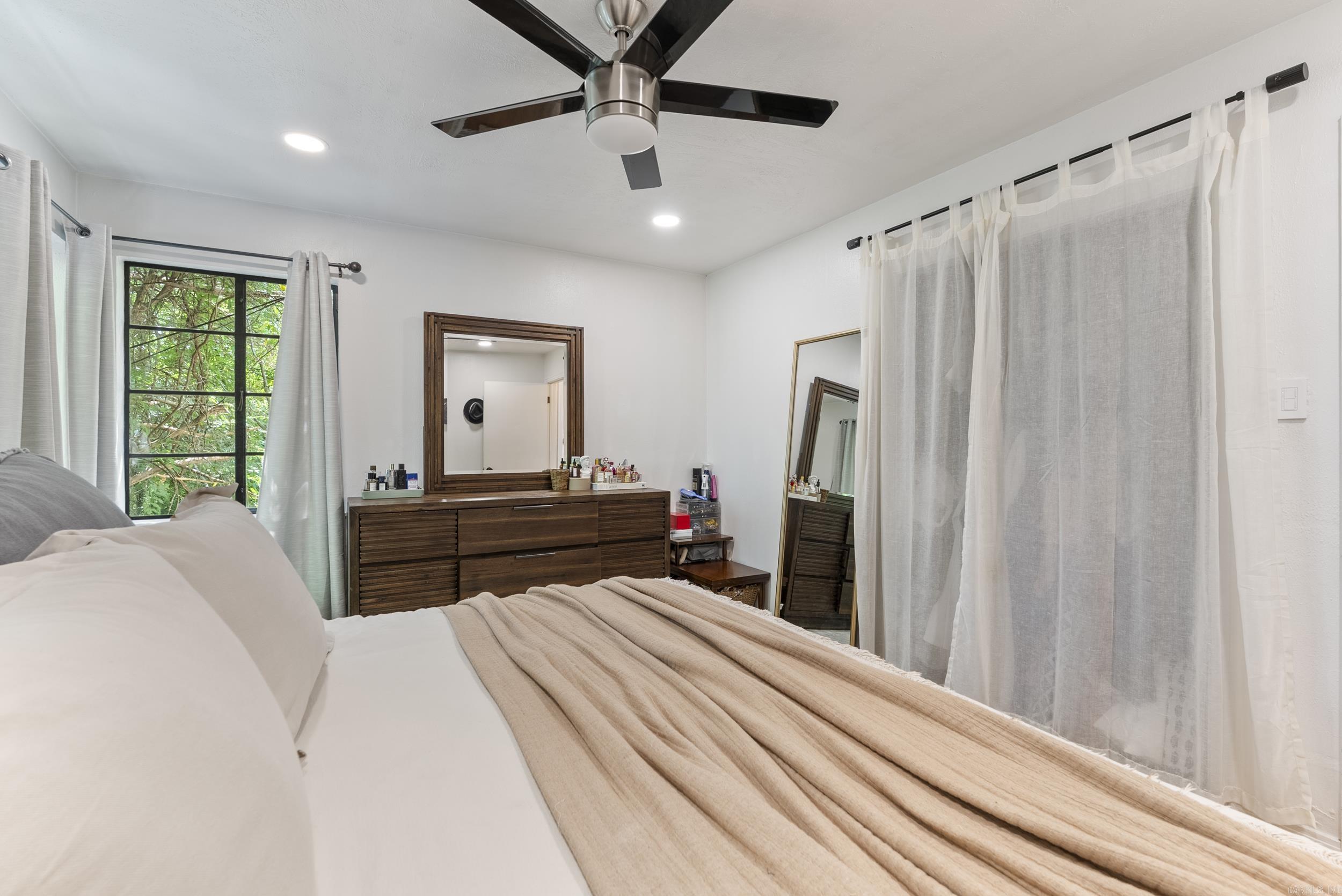 4508 Lakeview Road North Little Rock, AR 72116