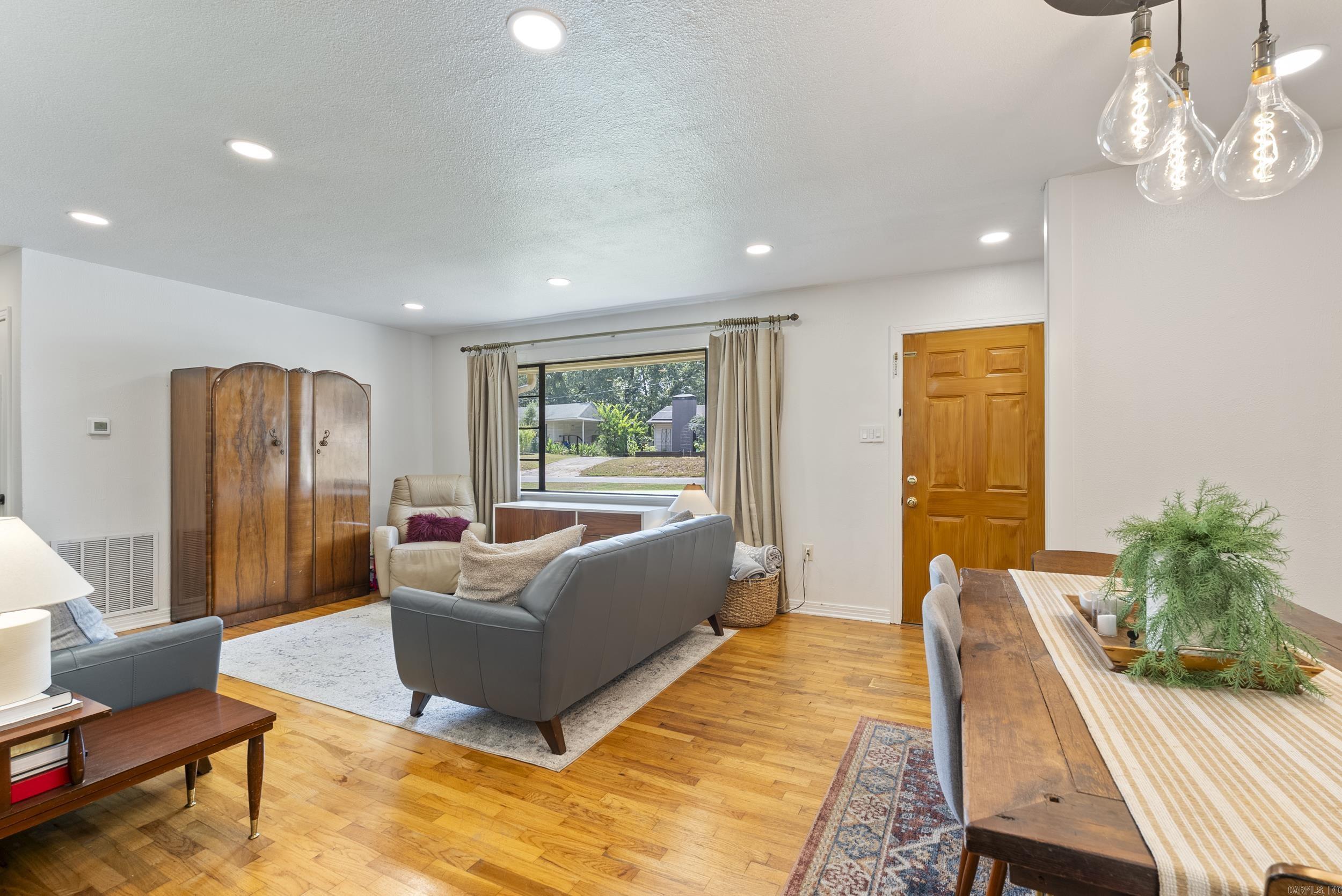 4508 Lakeview Road North Little Rock, AR 72116