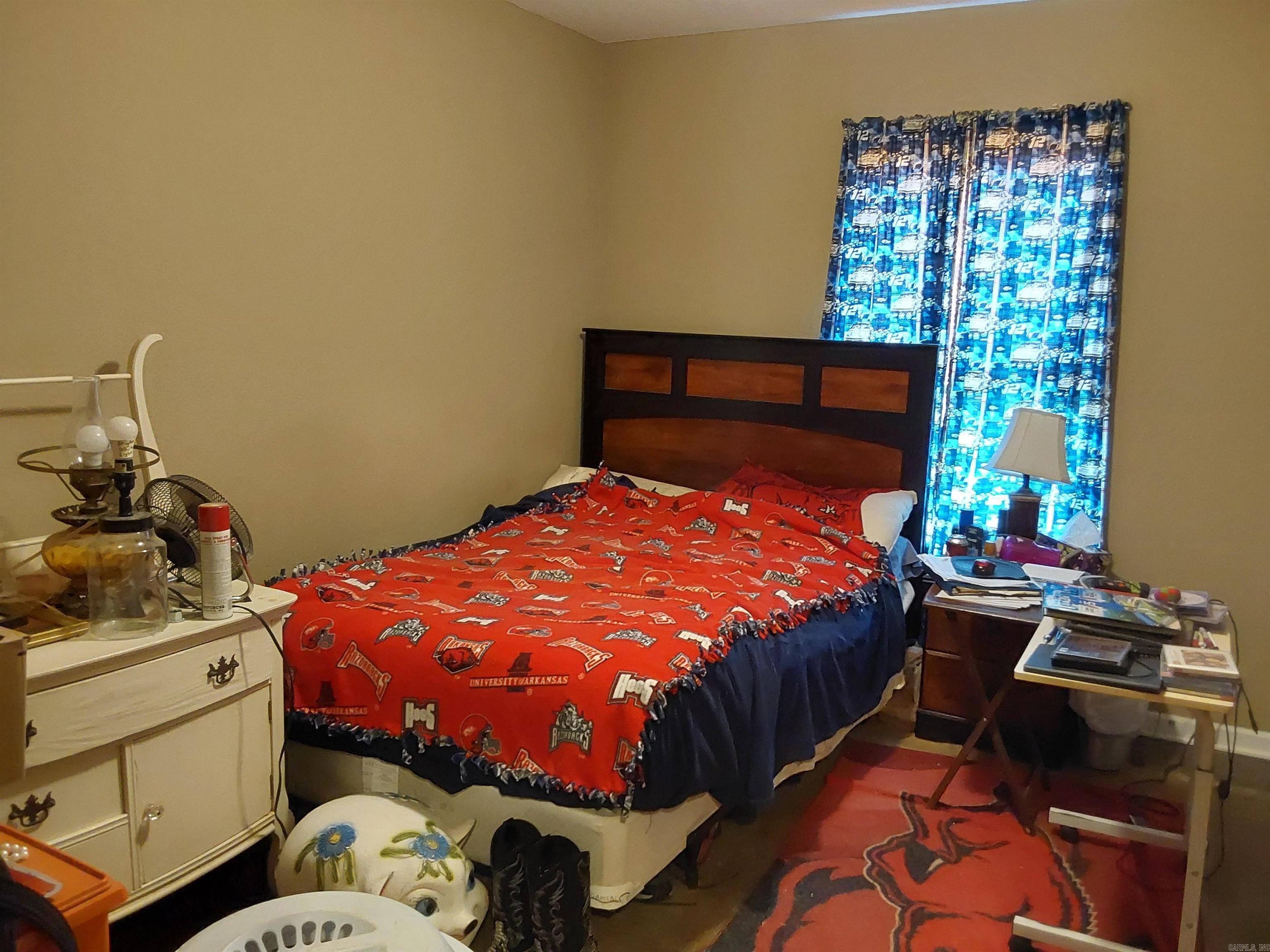 221 Iris  Haskell, AR