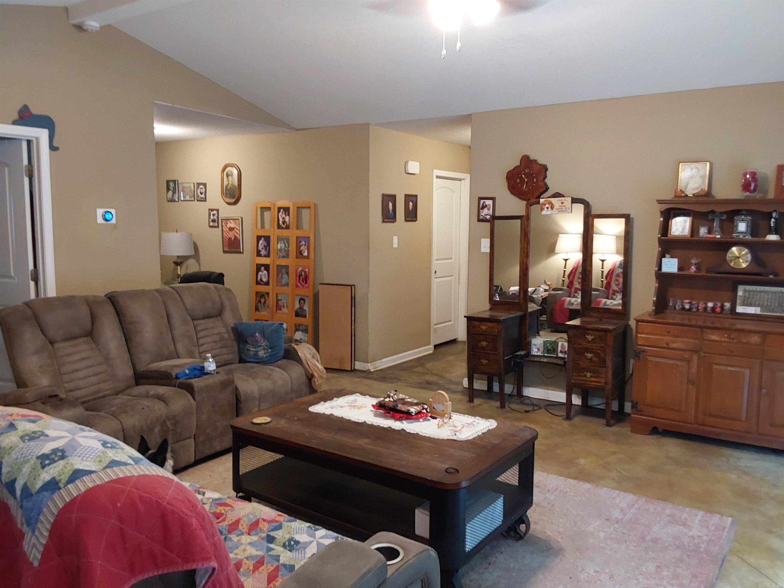 221 Iris  Haskell, AR