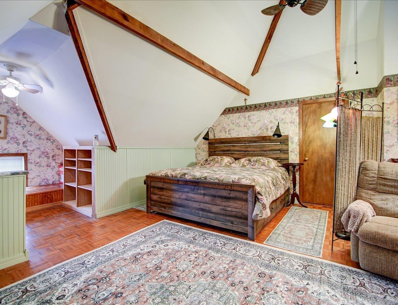 318 Quapaw  Hot Springs, AR