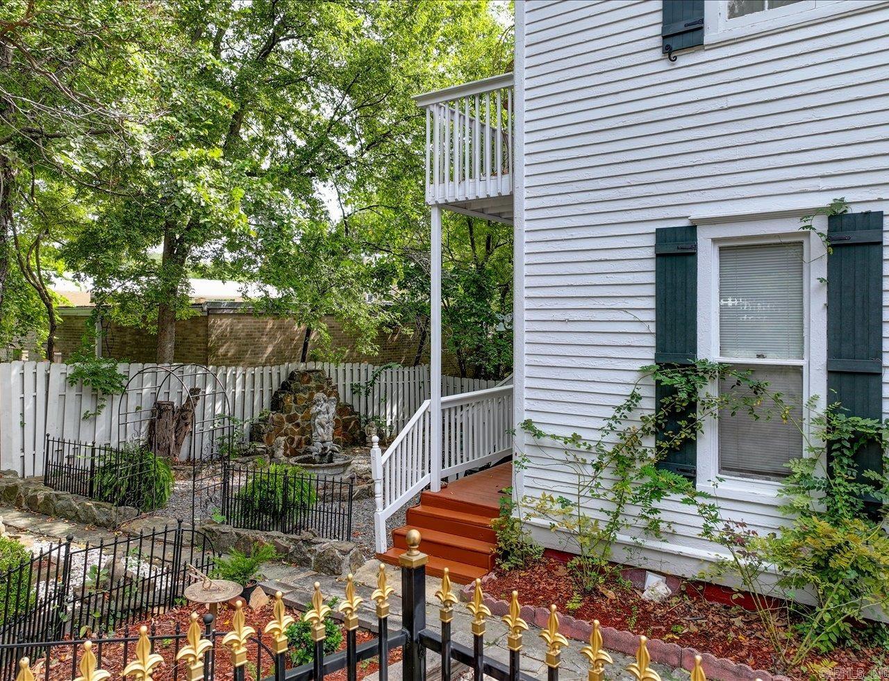 318 Quapaw  Hot Springs, AR