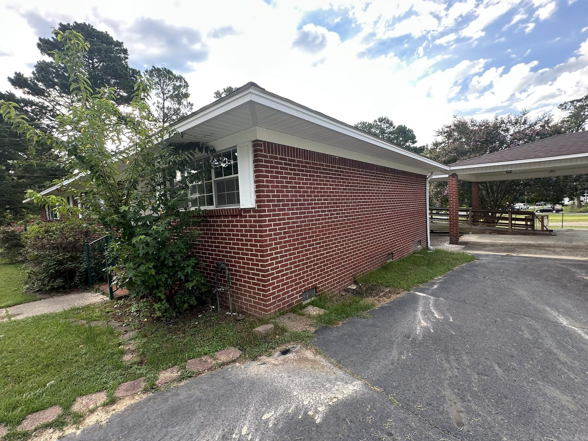 1625 Circle Drive Malvern, AR 72104