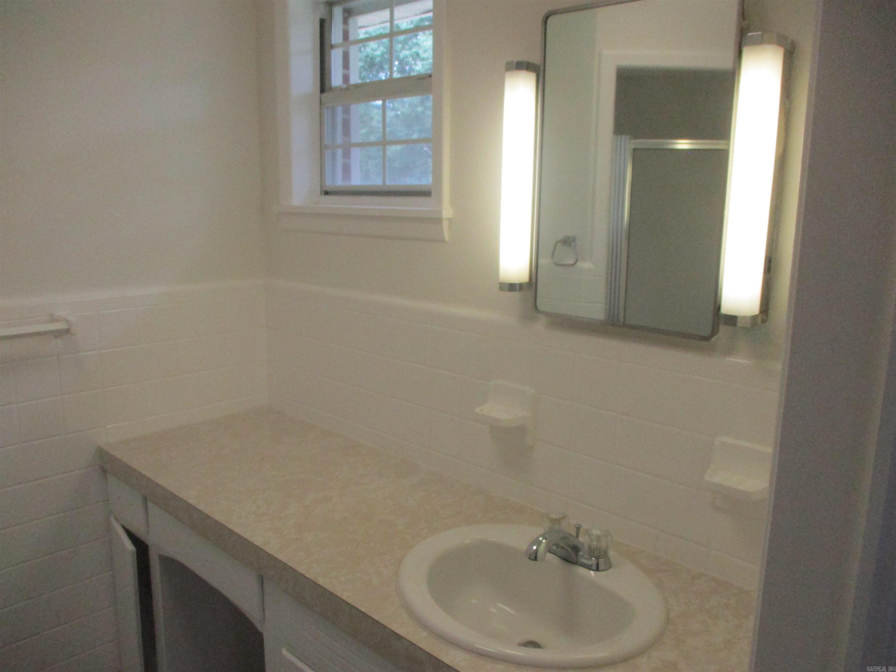 1625 Circle Drive Malvern, AR 72104